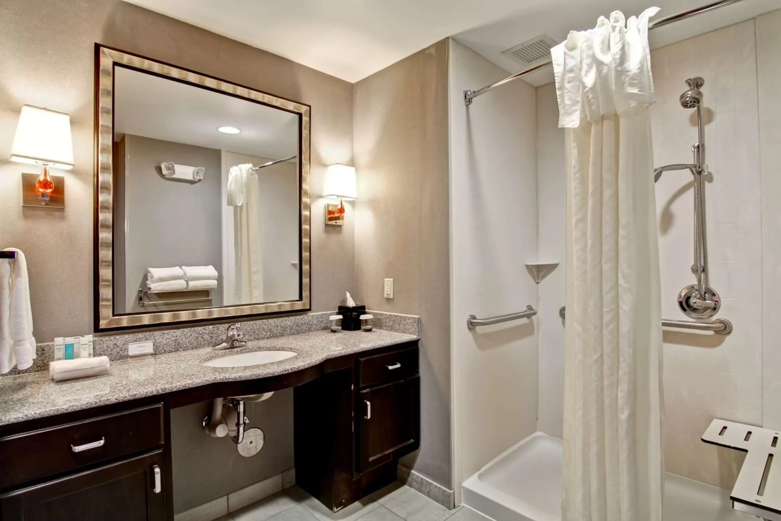 Bathroom in Homewood Suites by Hilton Leesburg Bathroom in Homewood Suites by Hilton Leesburg