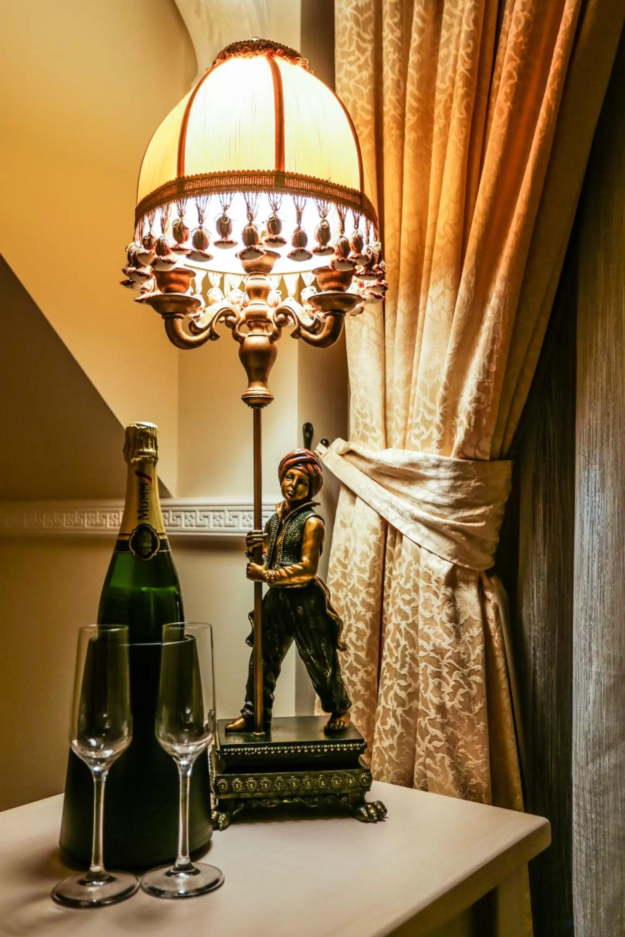 Drinks in Arbia Dorka Heritage Palace