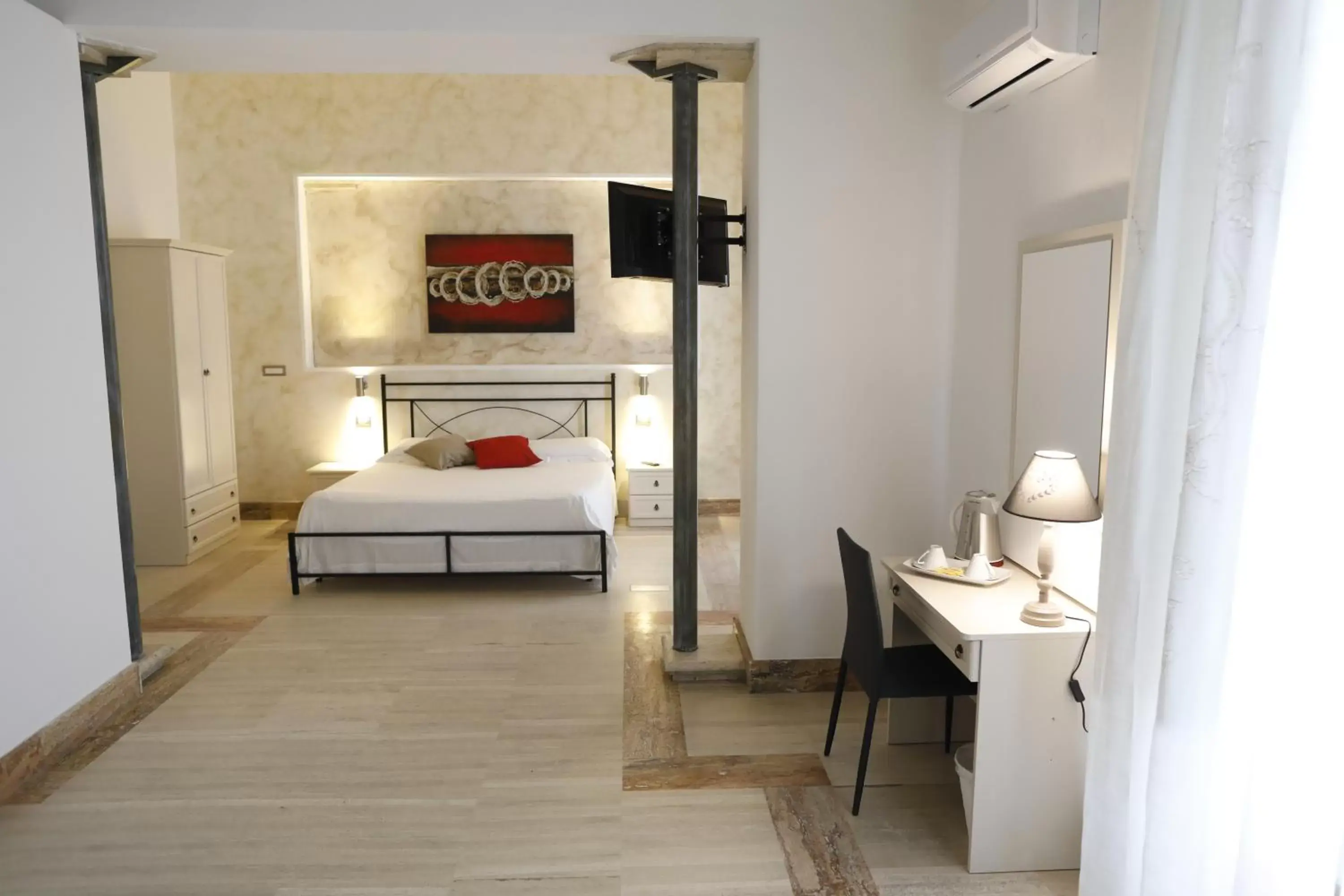 Superior Family Room with Balcony in B&B Liberty 900 Superior Family Room with Balcony in B&B Liberty 900