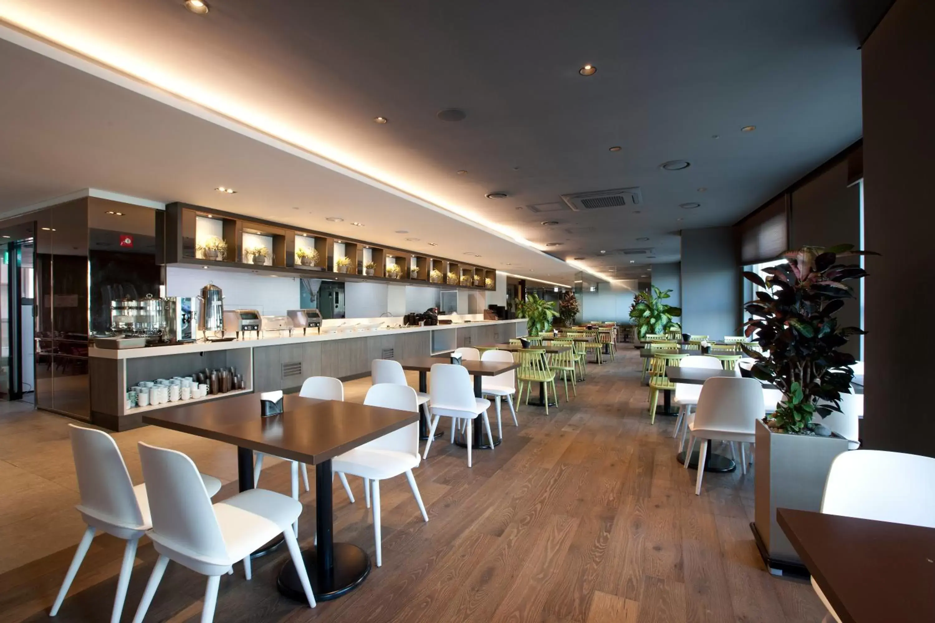 Decorative detail, Restaurant/Places to Eat in Hotel Park Habio