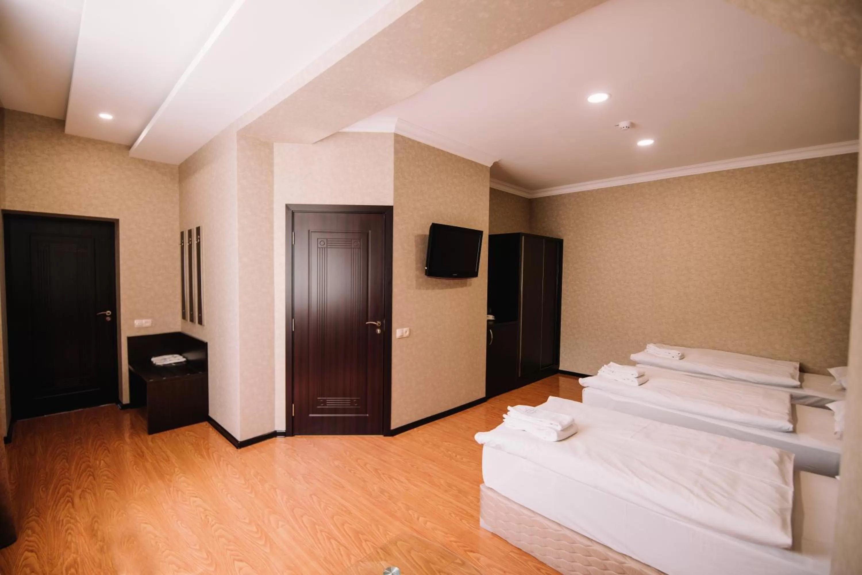 Photo of the whole room in Laguna Hotel