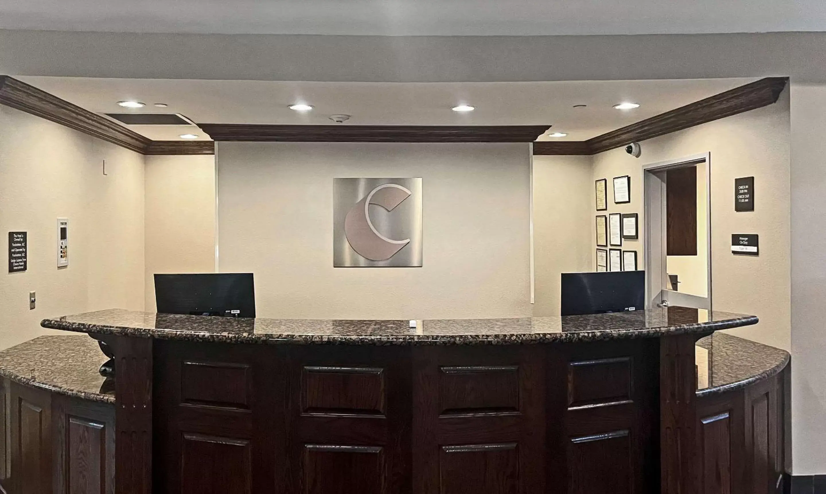 Lobby or reception, Lobby/Reception in Comfort Suites Oshkosh
