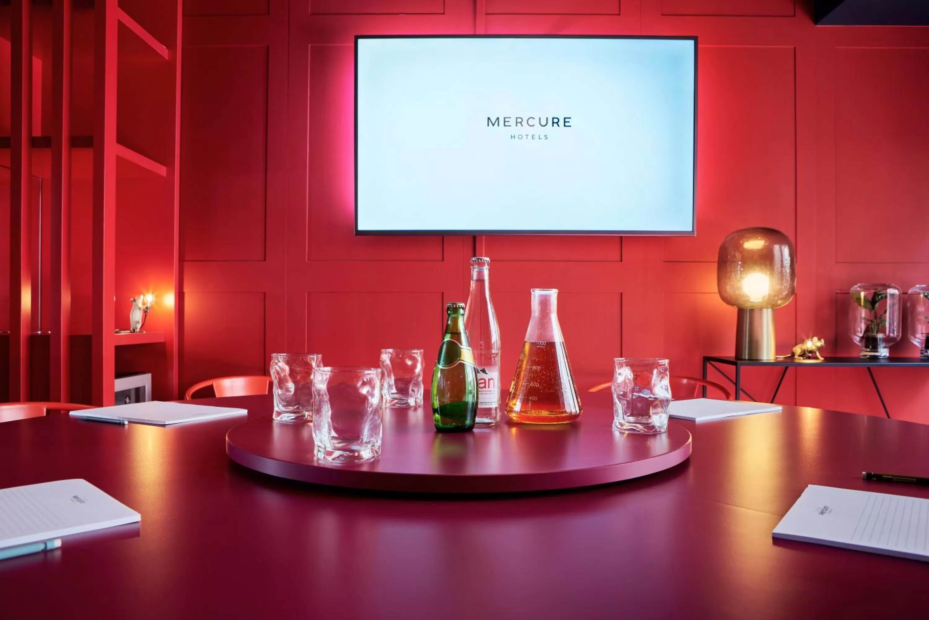 Coffee/tea facilities in Mercure Paris Montparnasse Pasteur