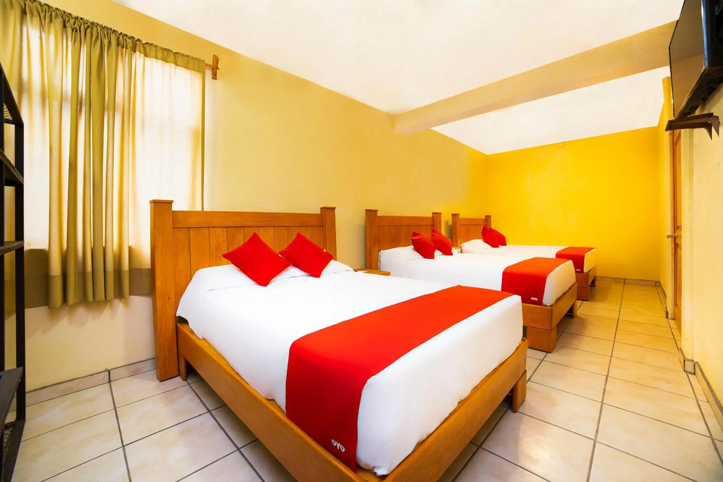 Family Room in OYO Promenade Family Room in OYO Promenade