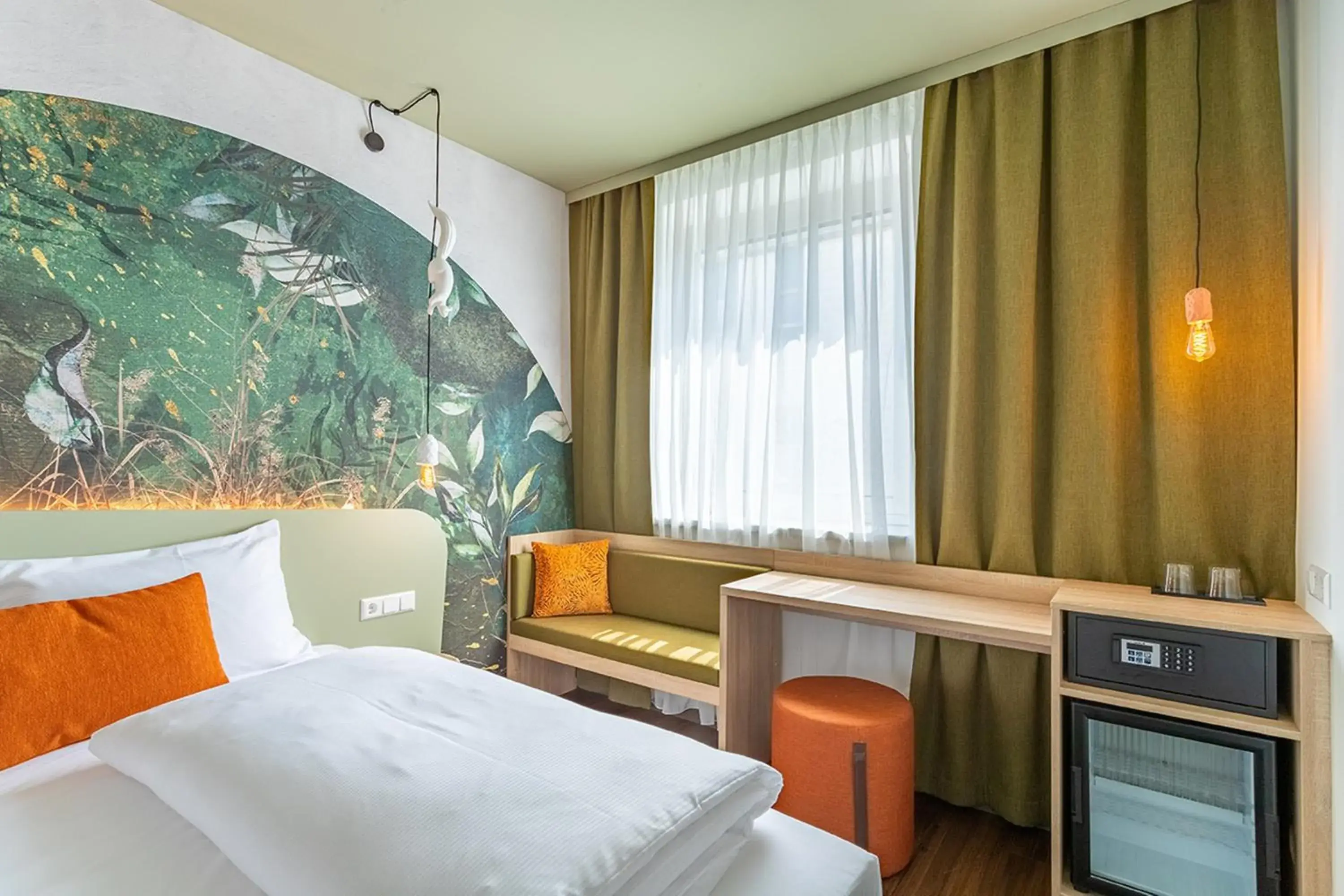 Photo of the whole room, Bed in The Weekend Hotel Photo of the whole room, Bed in The Weekend Hotel