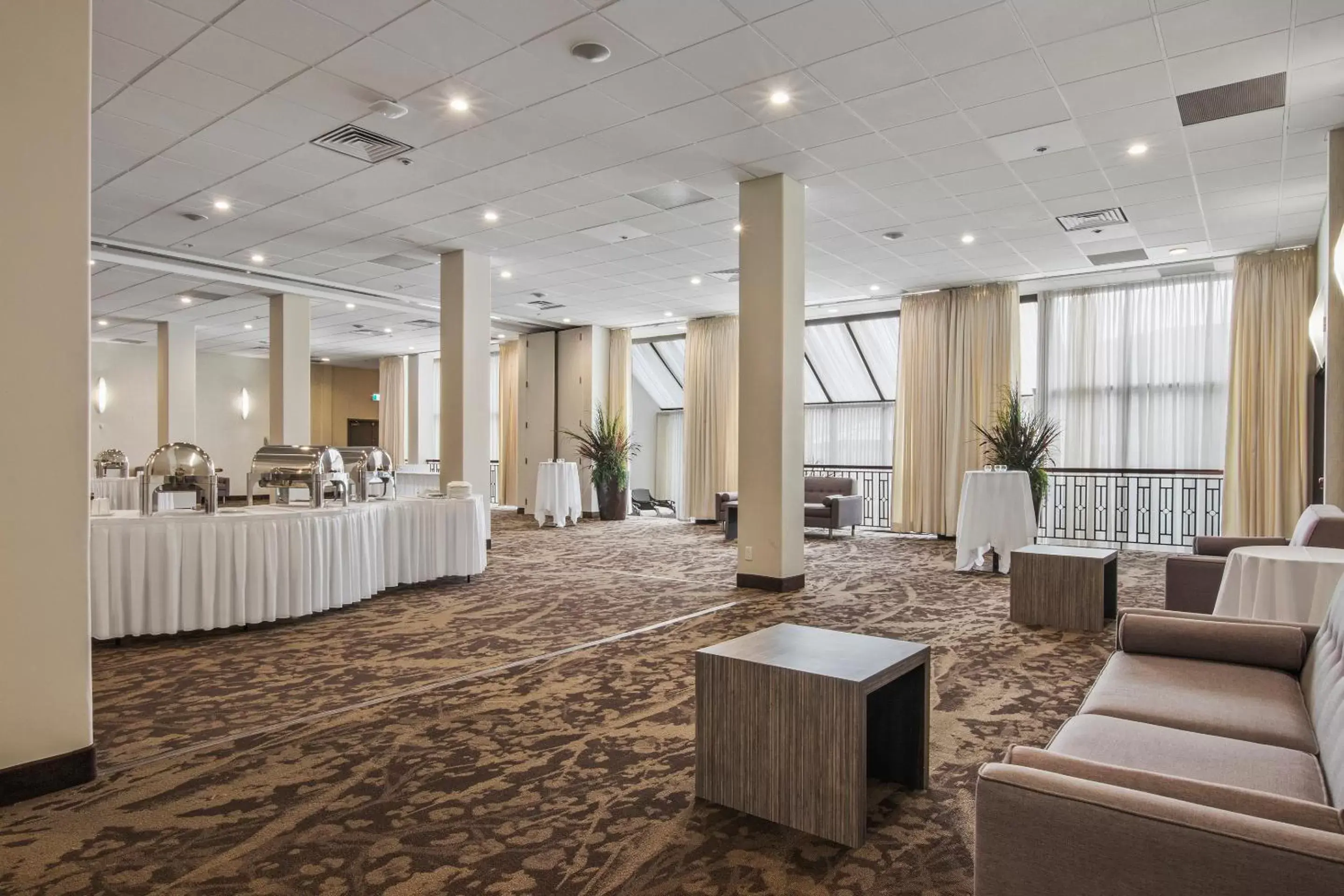 Best Western Premier Calgary Plaza Hotel & Conference Centre