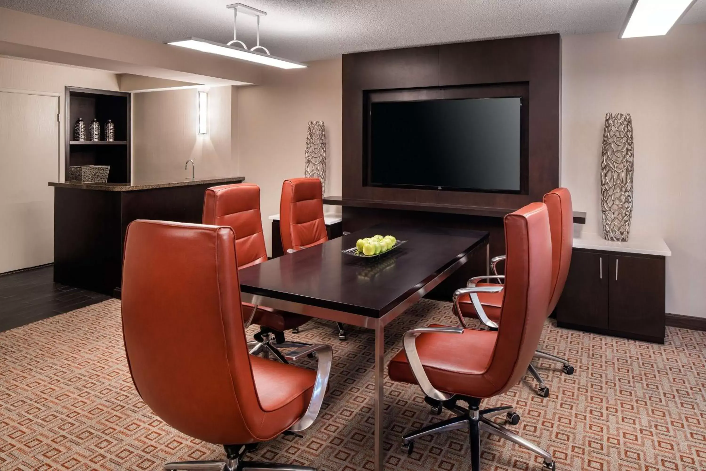 Meeting/conference room, TV/Entertainment Center in DoubleTree by Hilton Denver Tech