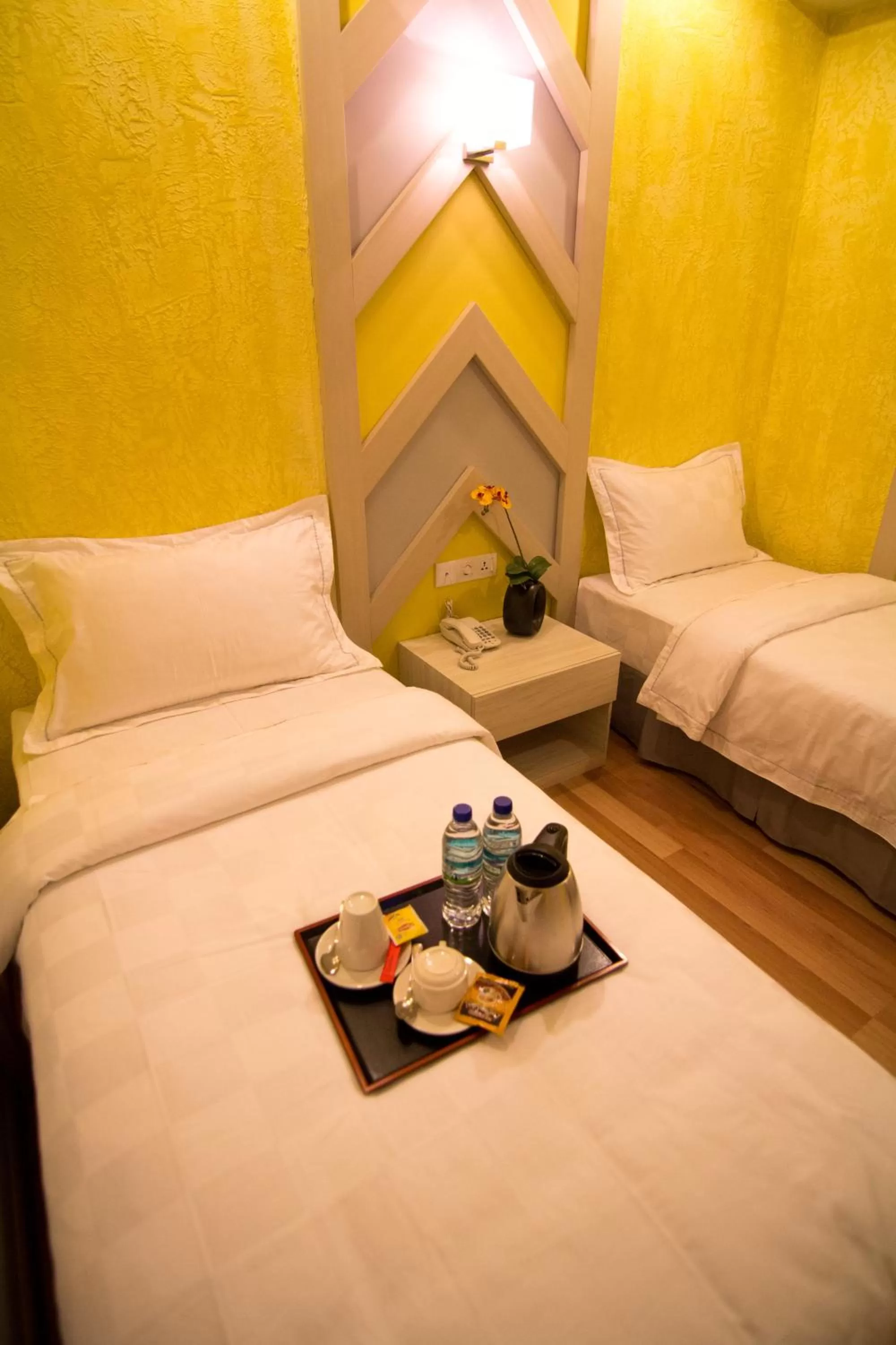 Bedroom, Bed in Sunshine Inn Plus