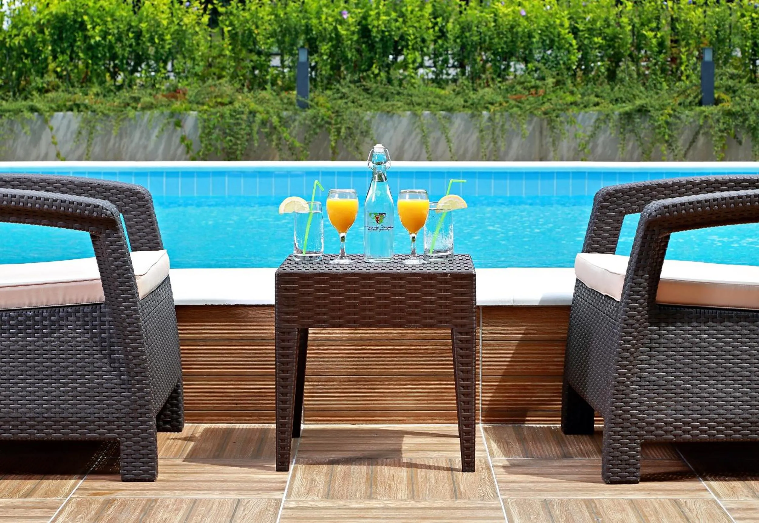 Swimming pool in White Rock Castle Suite Hotel & SPA