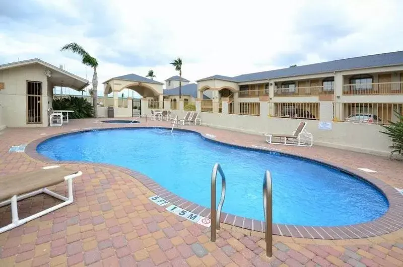 Swimming Pool in Americas Best Value Inn & Suites San Benito
