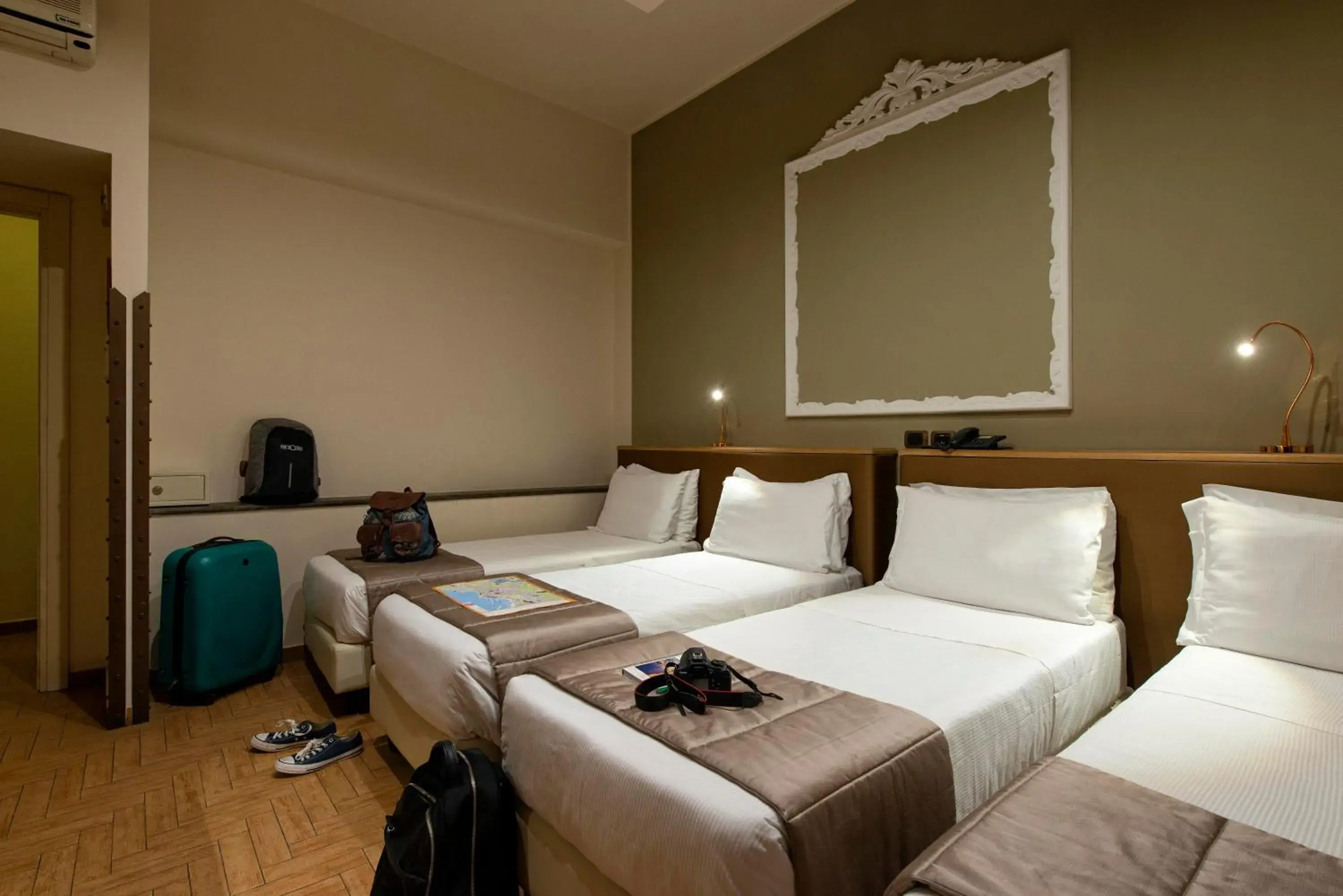 Bedroom, Bed in Grand Hotel Europa & Restaurant