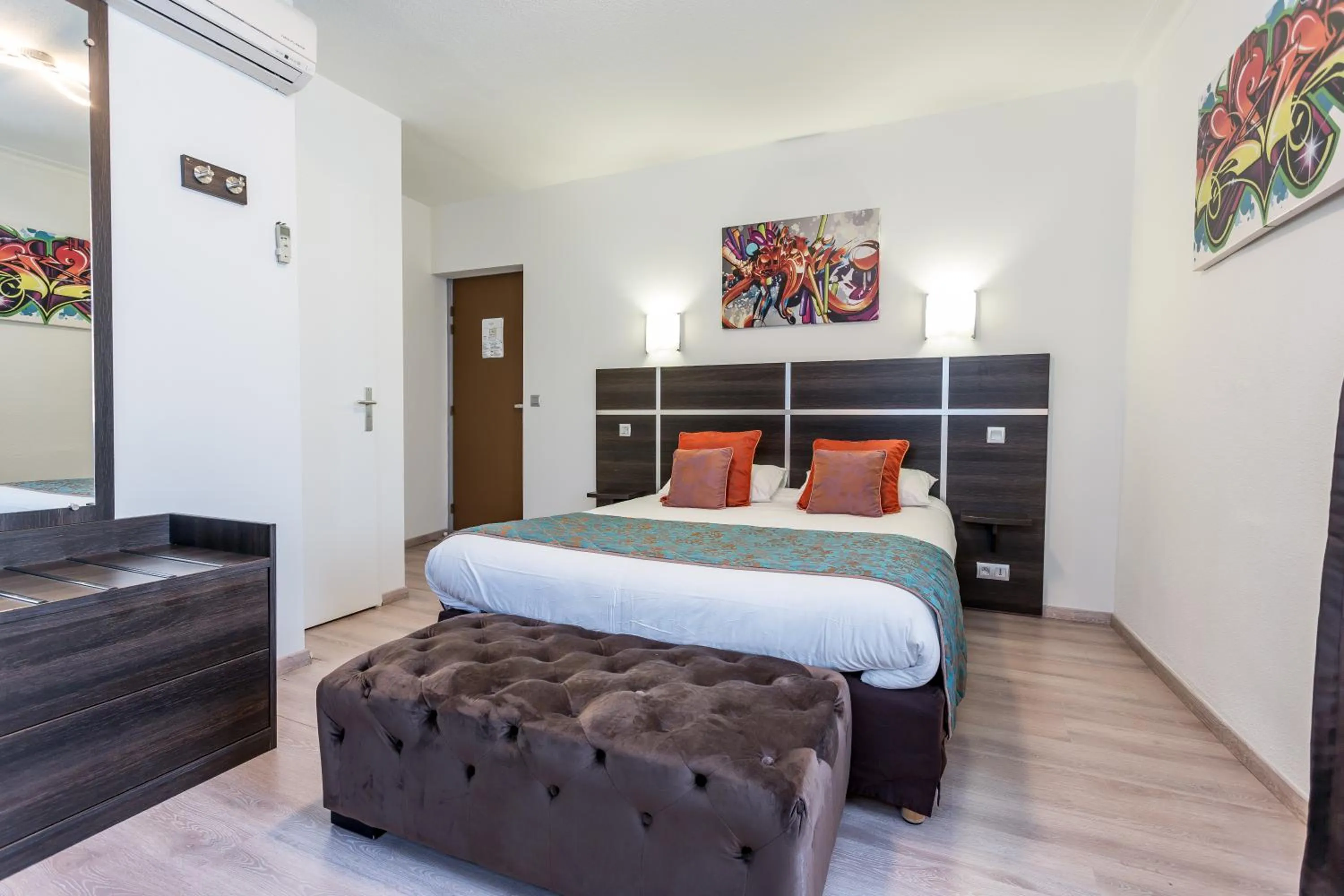 Bed in Hotel Le Centre