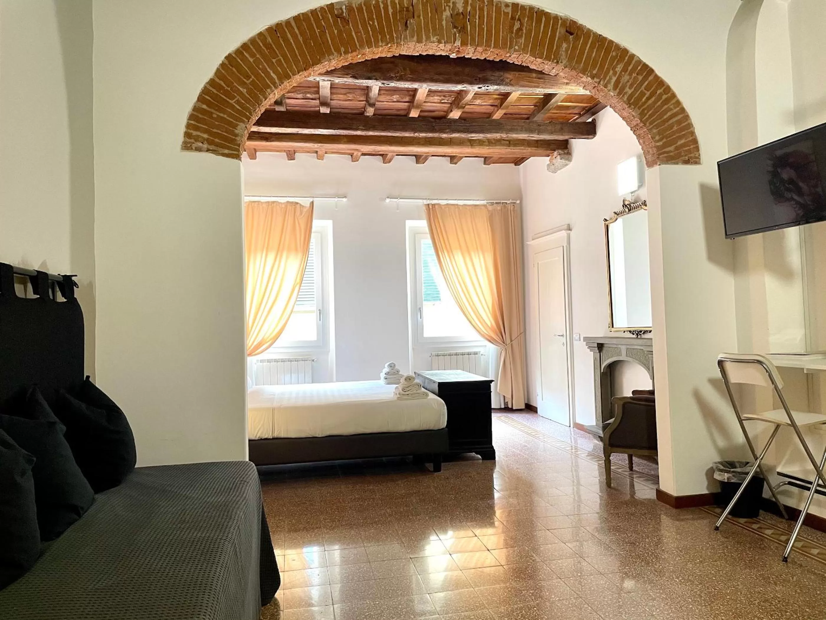 TV and multimedia, Bed in Canto dei Servi