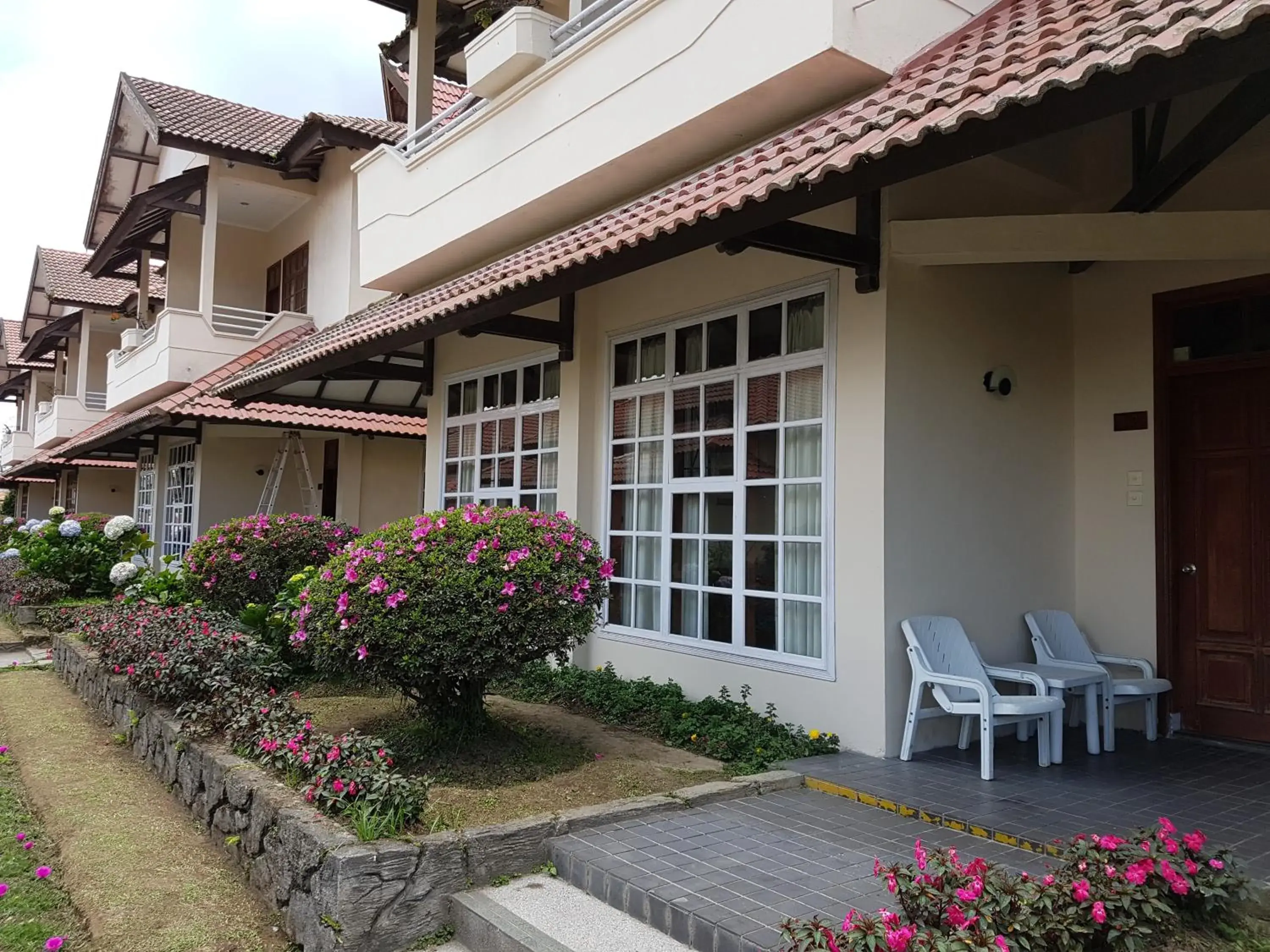 Property Building in Sinabung Hills Resort