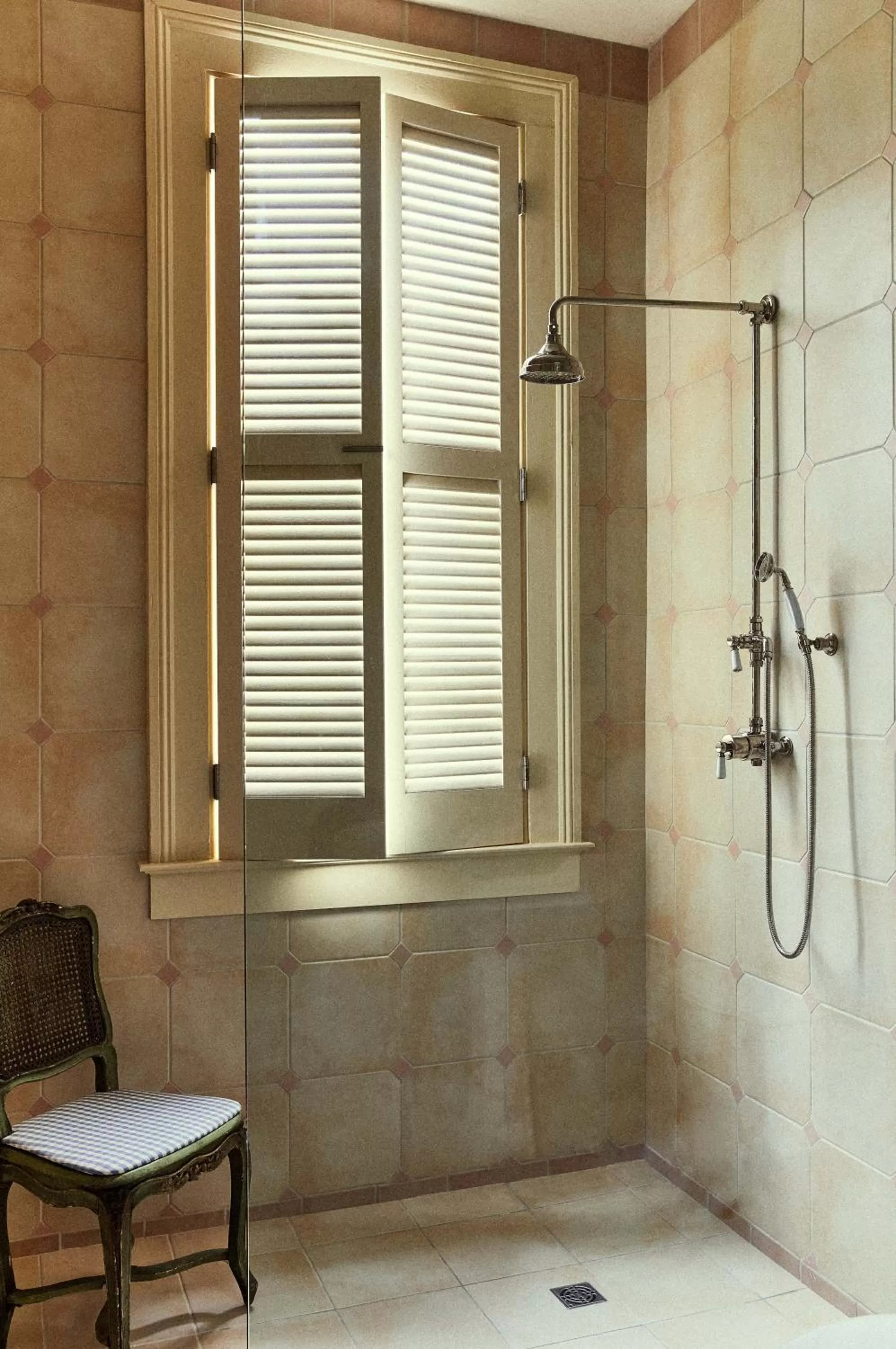 Bathroom in Hotel Peter and Paul, an Ash Hotel