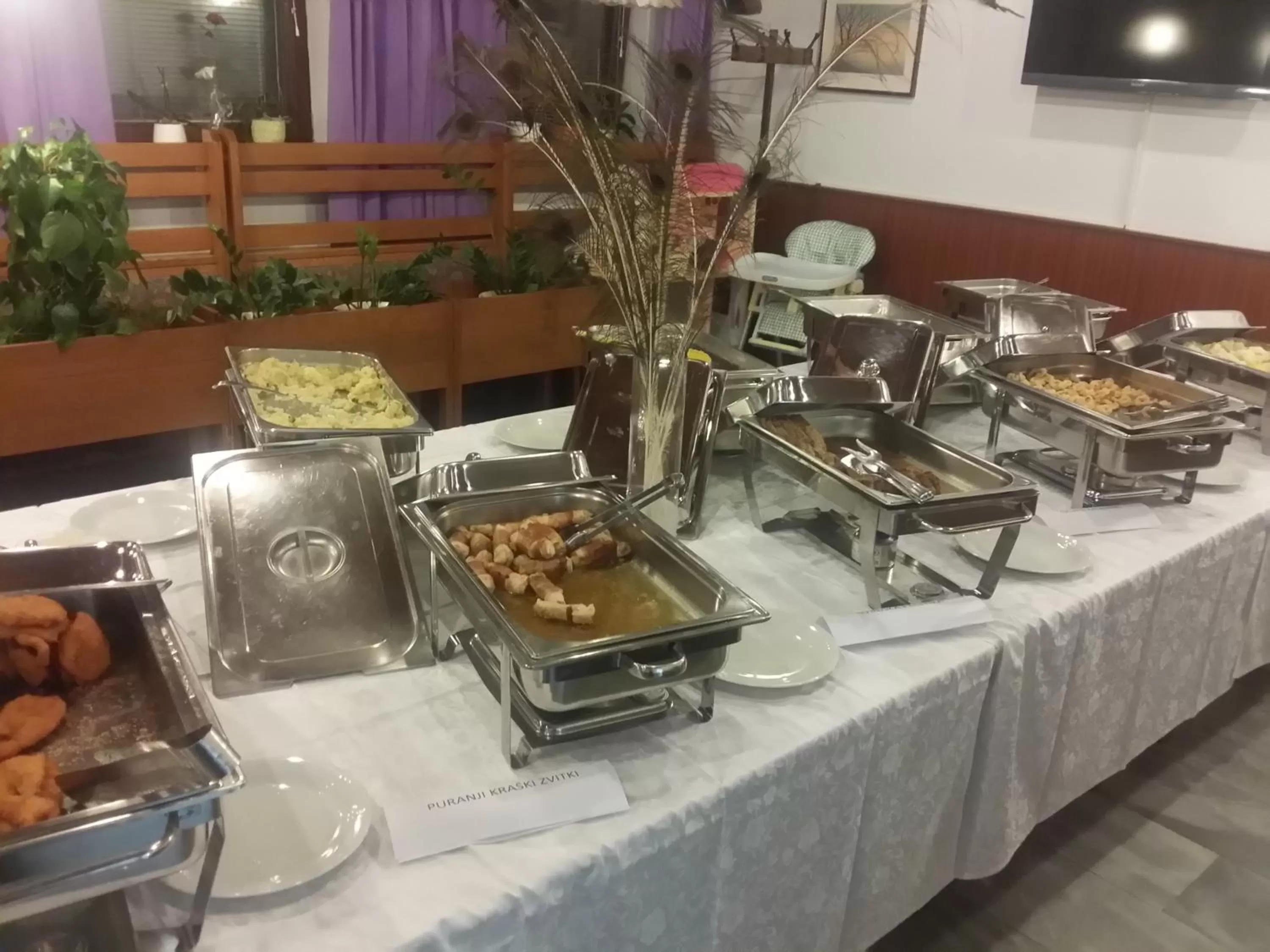 Food close-up in Gostisce Jezero