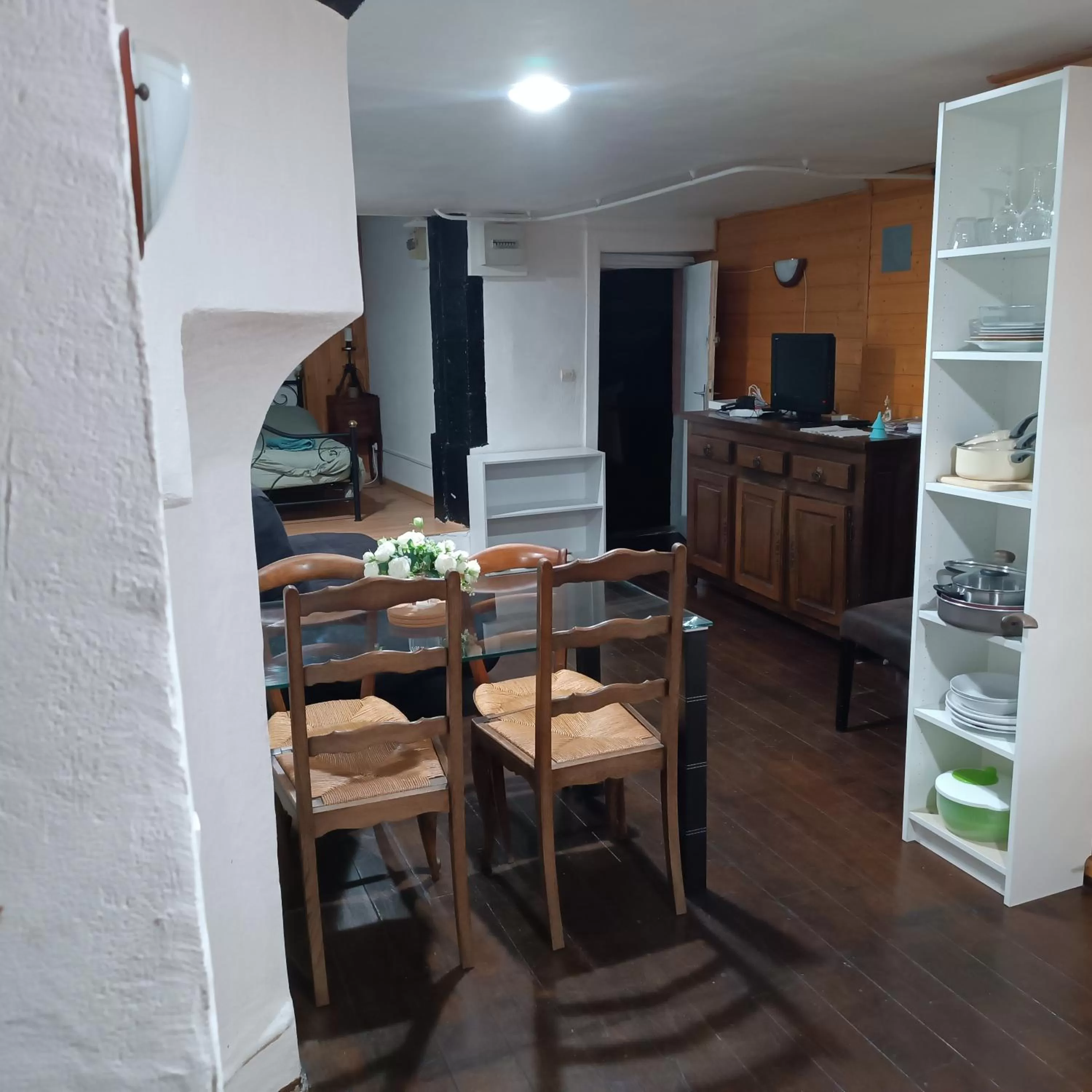 Dining Area in LA PETITE VICTOIRE & l'HYPERCENTRE