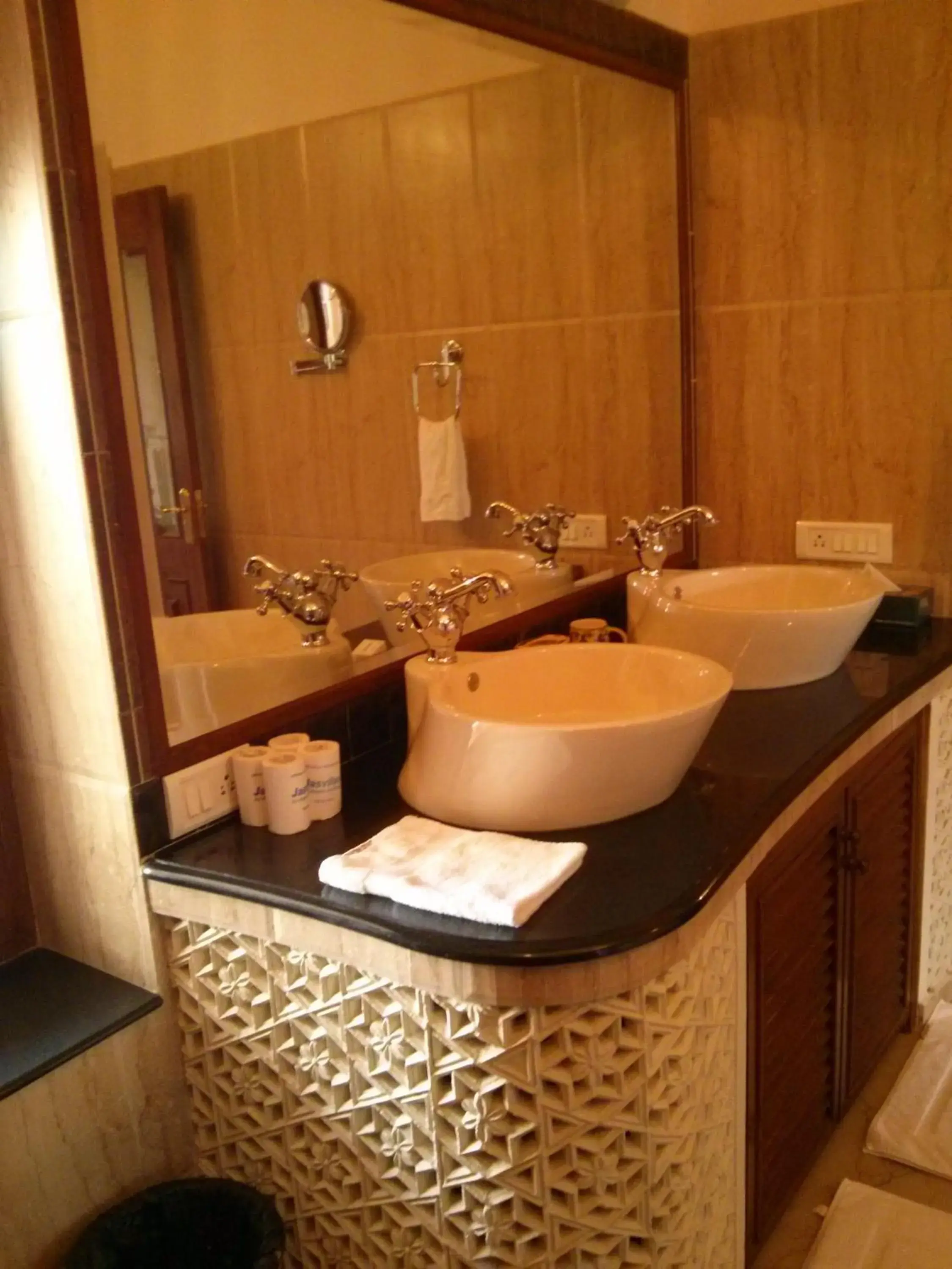 Bathroom in Hotel Jasvilas