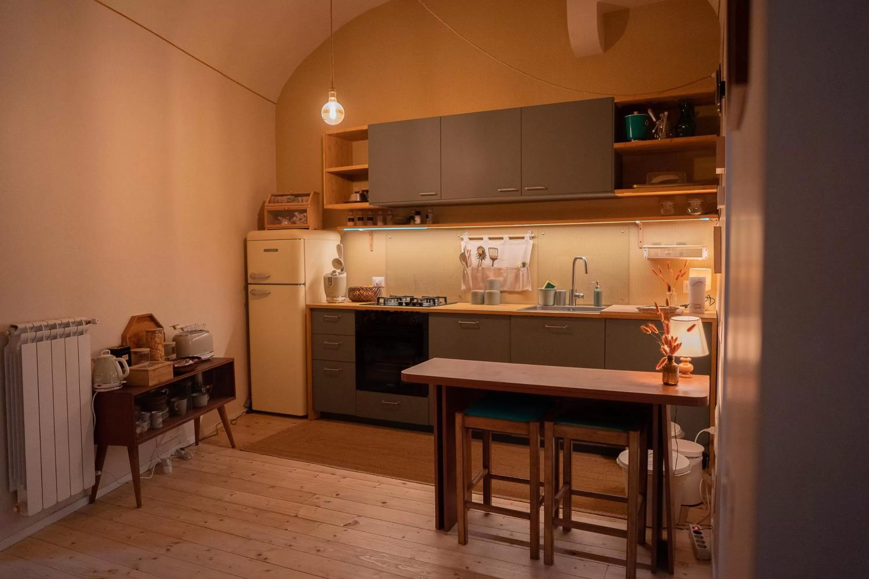 Kitchen/Kitchenette in Casa Vayu - Rooms & Garden