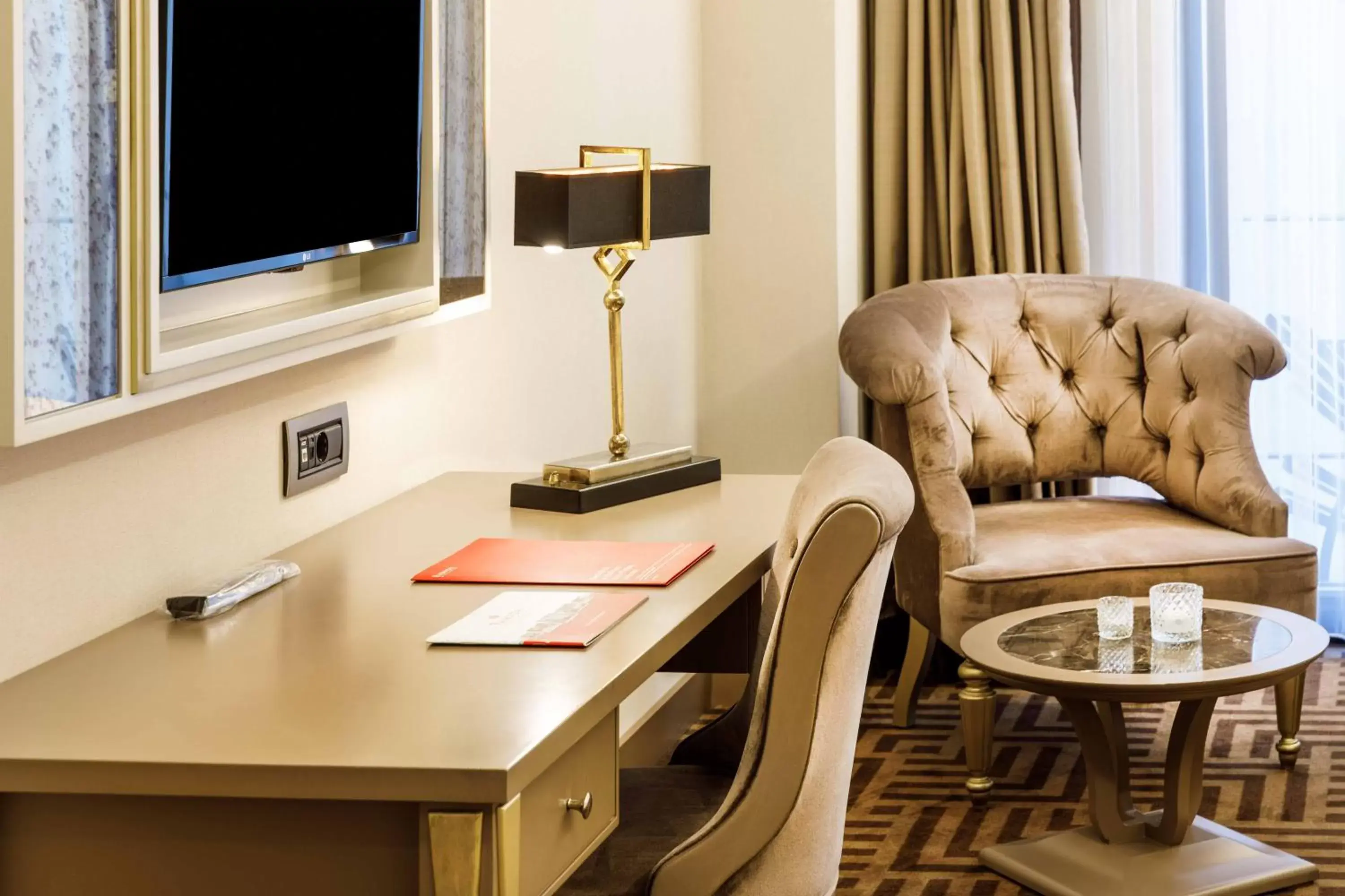 Business facilities, TV/Entertainment Center in Ramada by Wyndham Istanbul Golden Horn