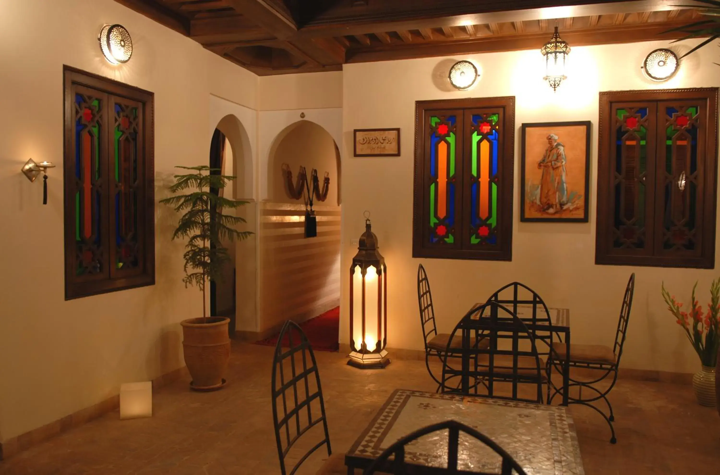 Restaurant/places to eat in Riad Aubrac