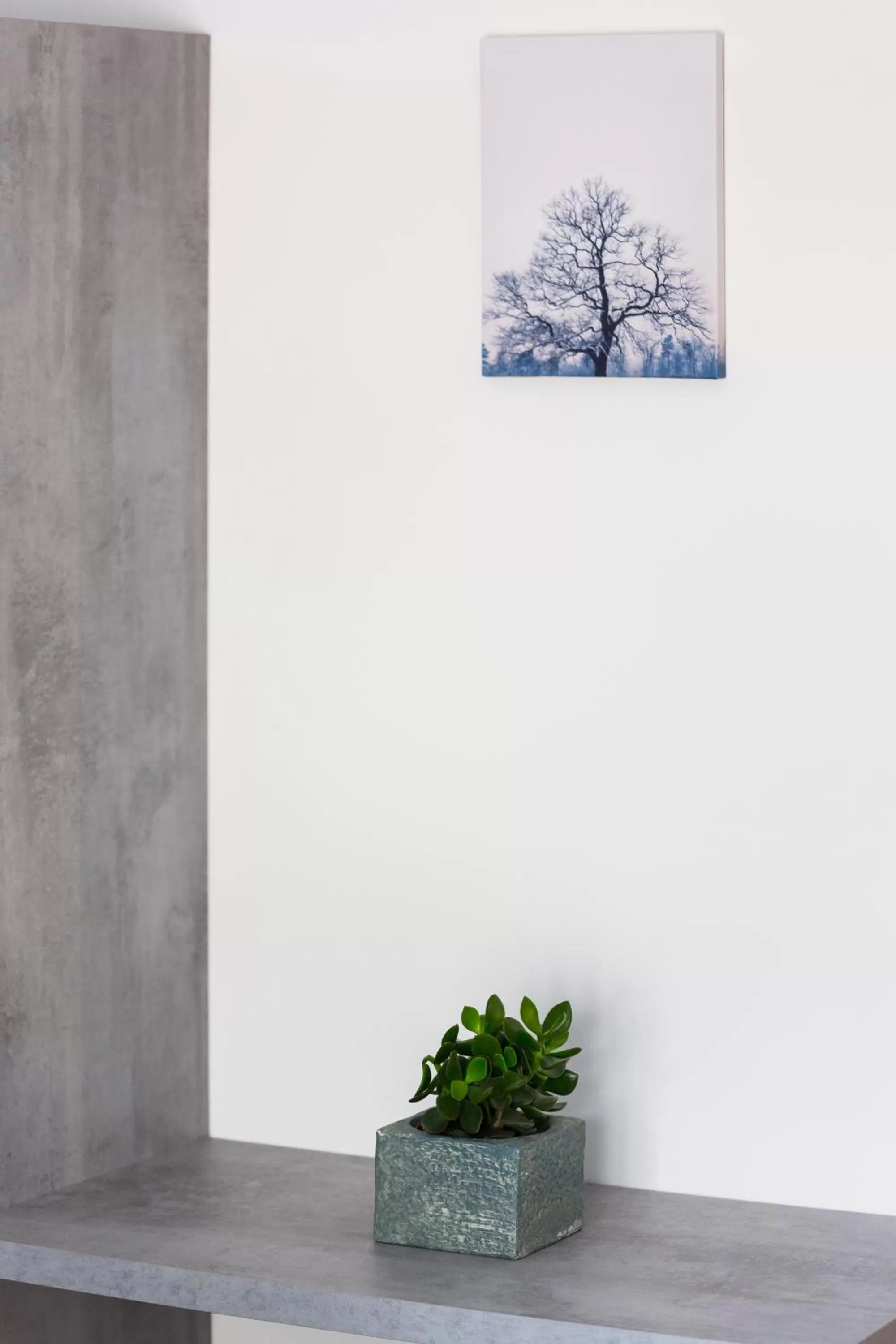 Decorative detail in 12 Reasons Why Metaxourgeio