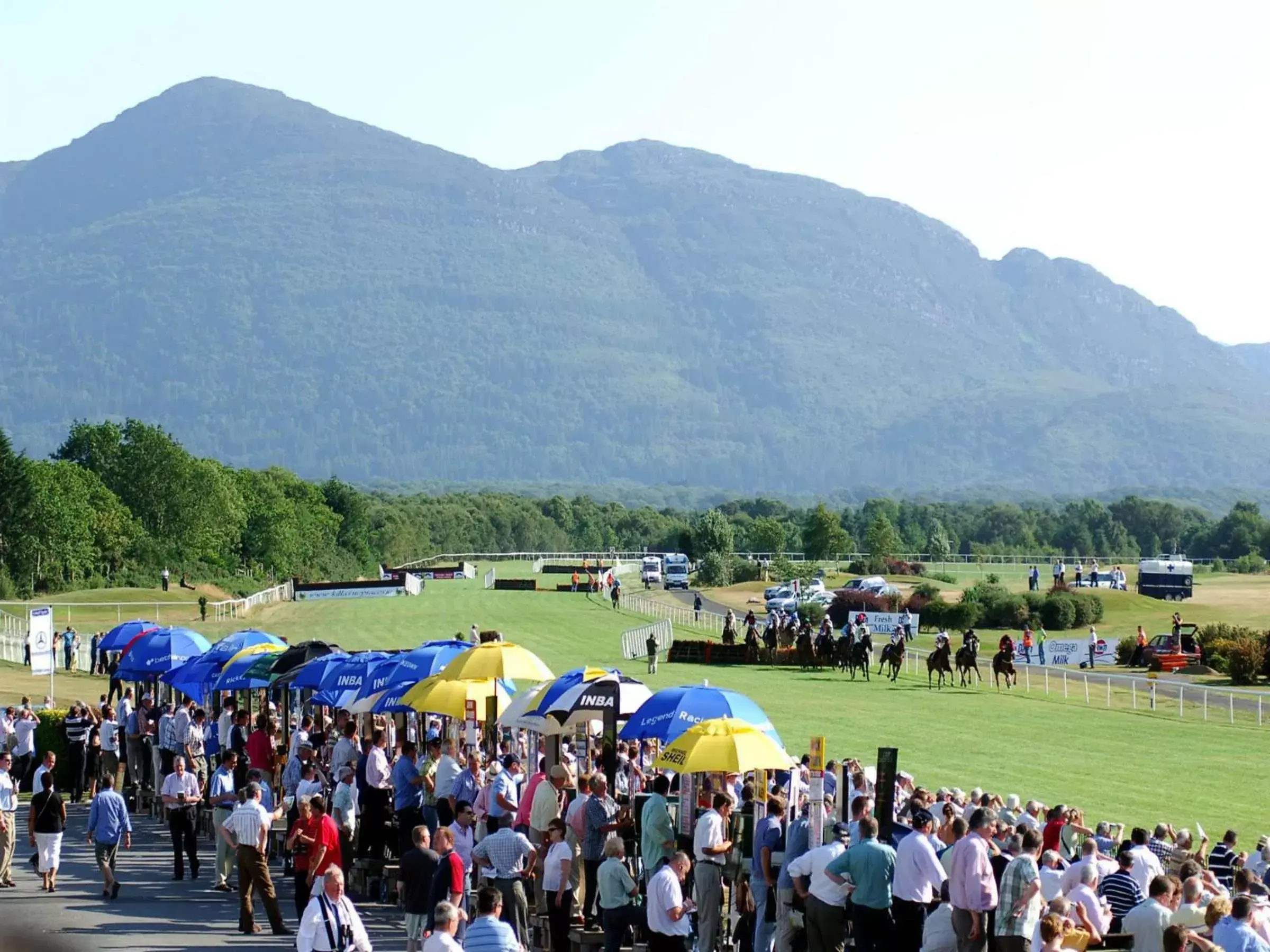 Horse-riding in Killarney Randles Hotel