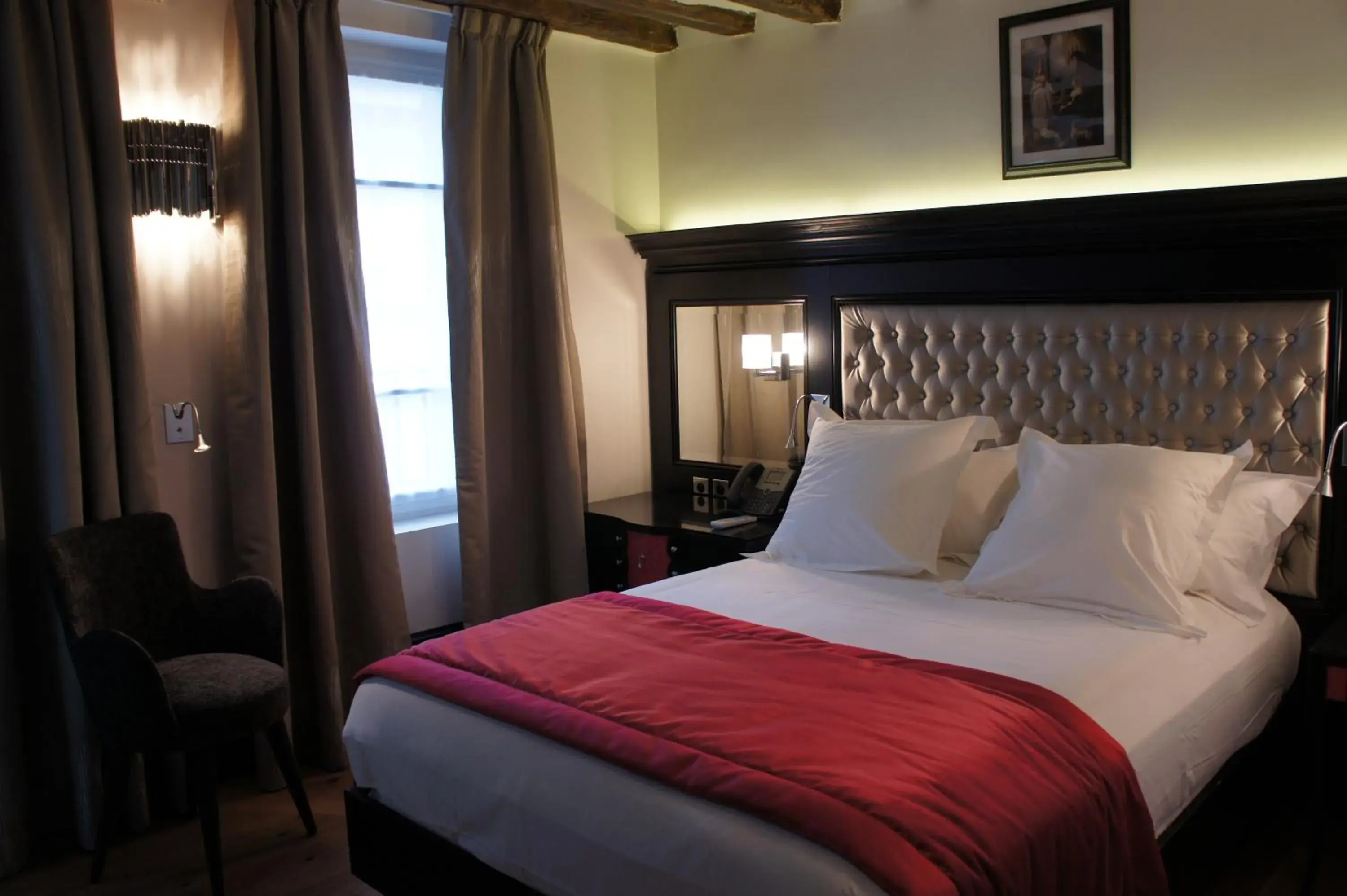 Bedroom, Bed in Tonic Hotel Saint Germain des Pr