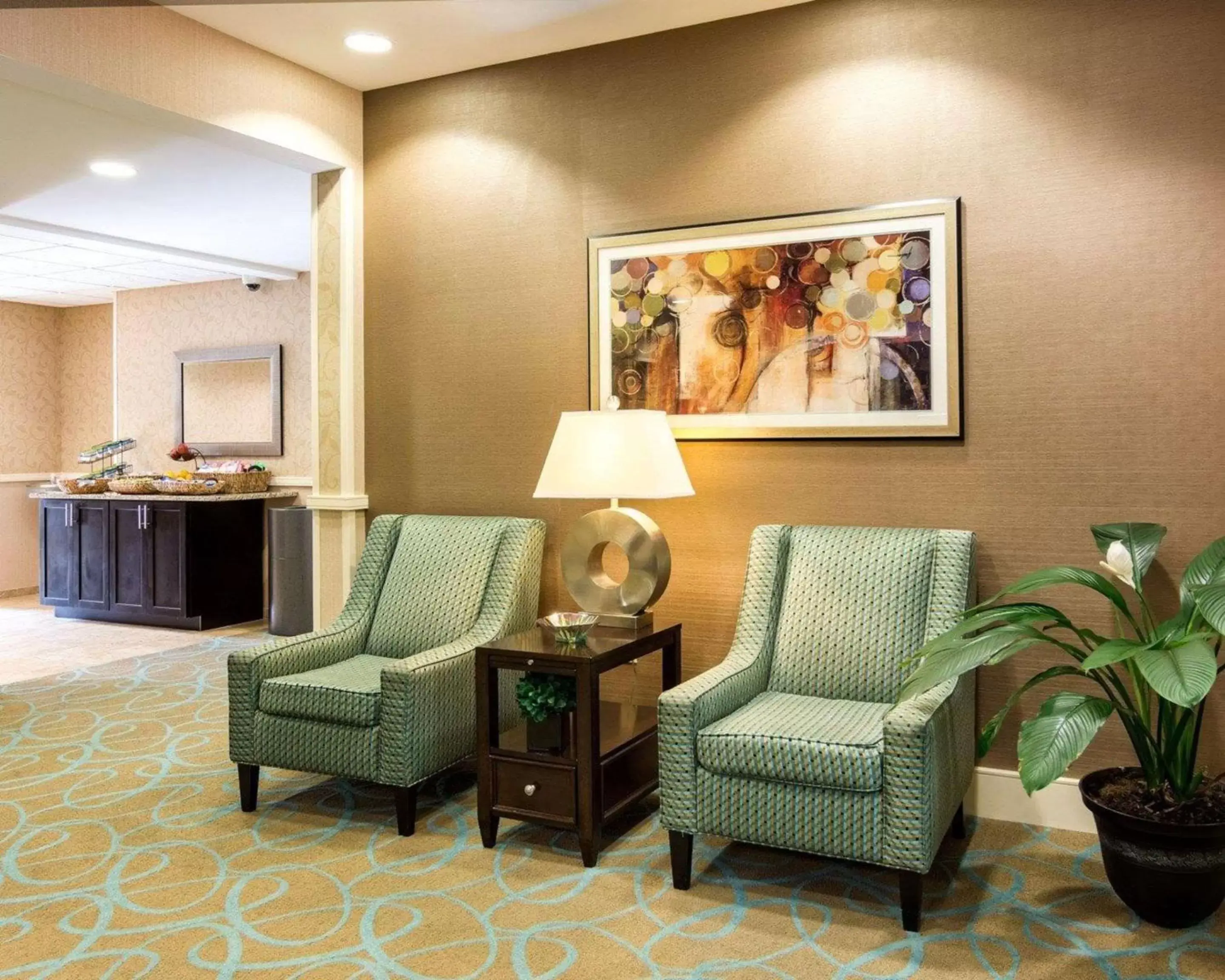 Lobby or reception in Suburban Studios Quantico Lobby or reception in Suburban Studios Quantico