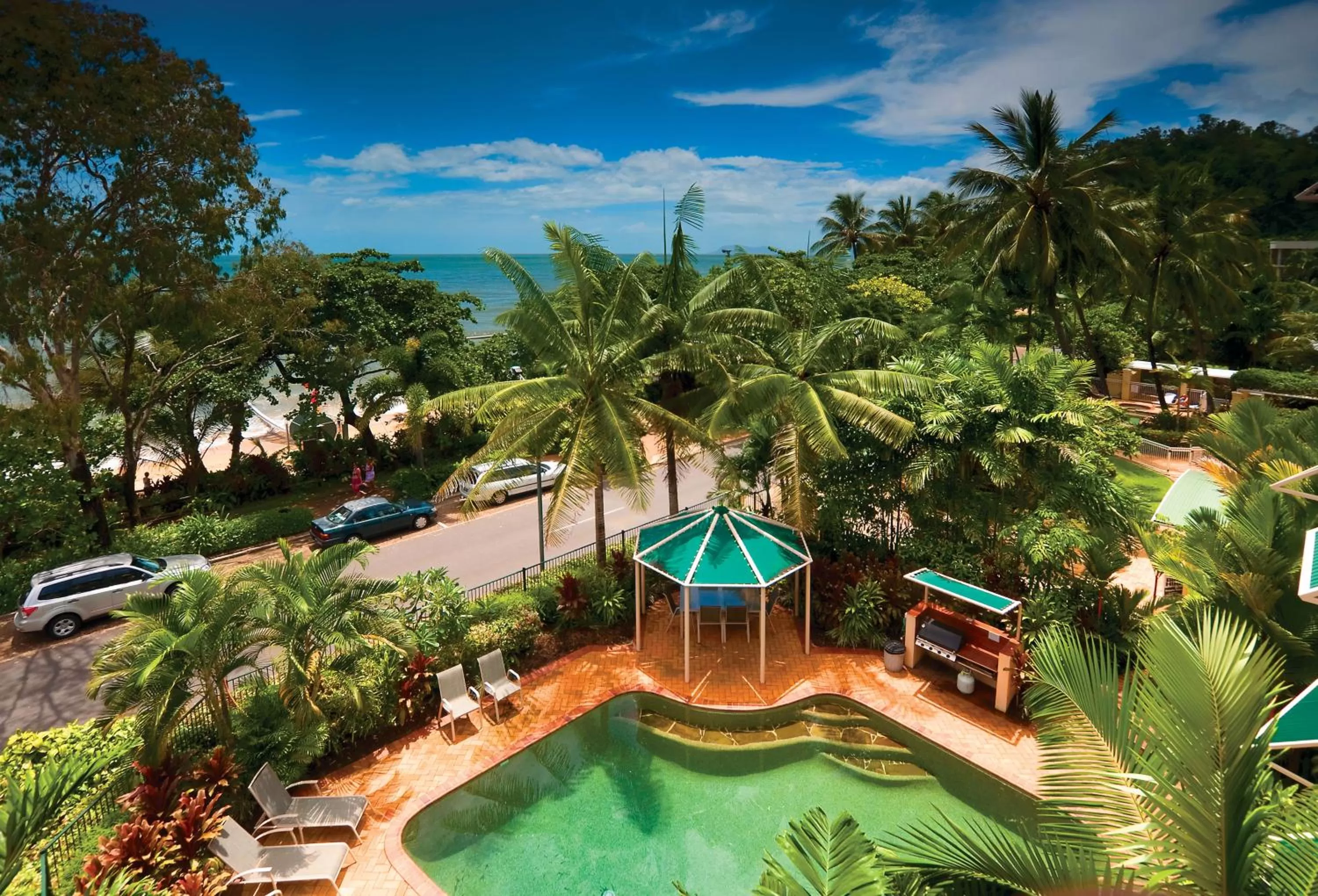 Three-Bedroom Apartment - Beach Front in On The Beach Apartments