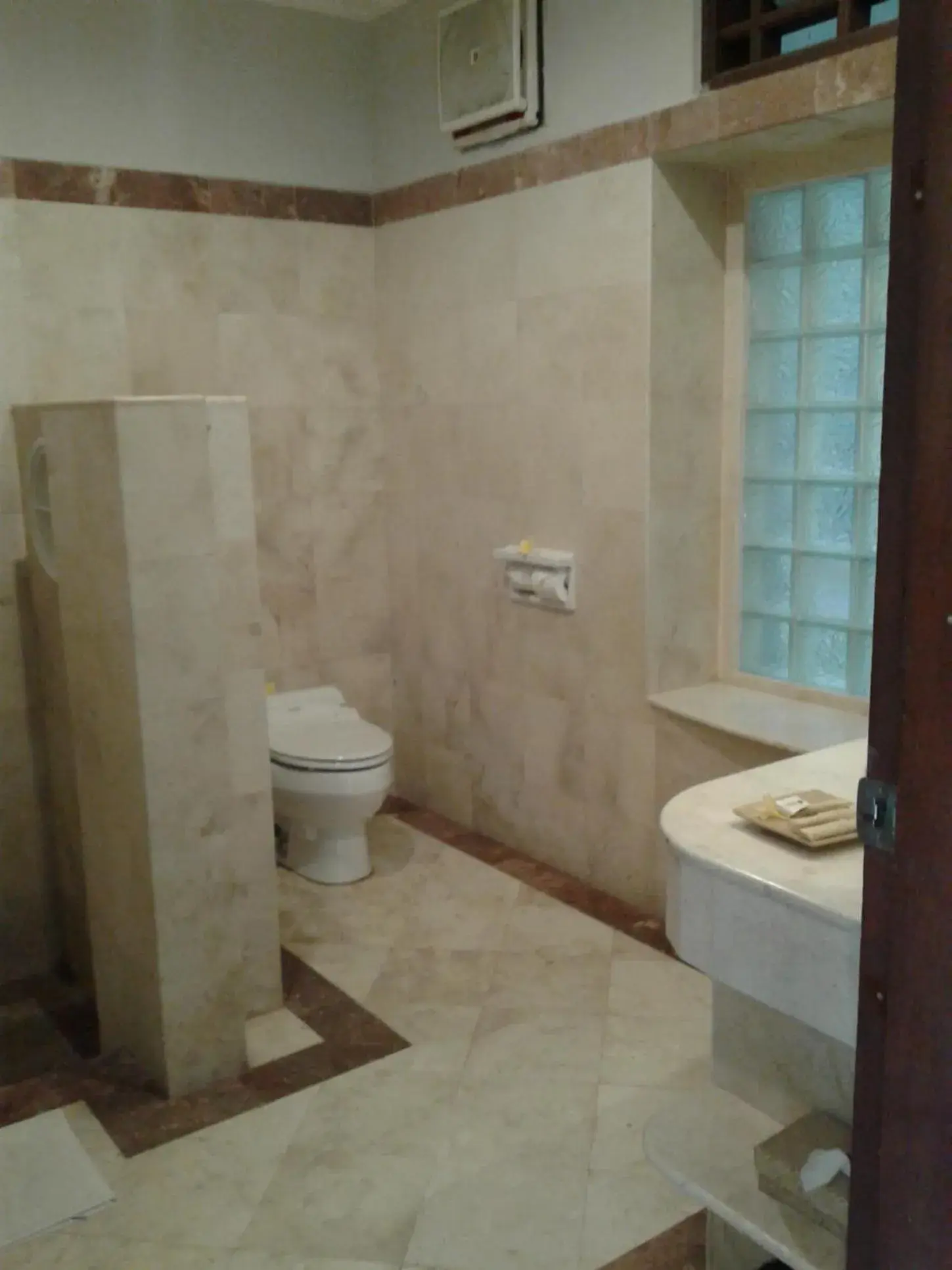 Bathroom in Anahata Villas and Spa Resort