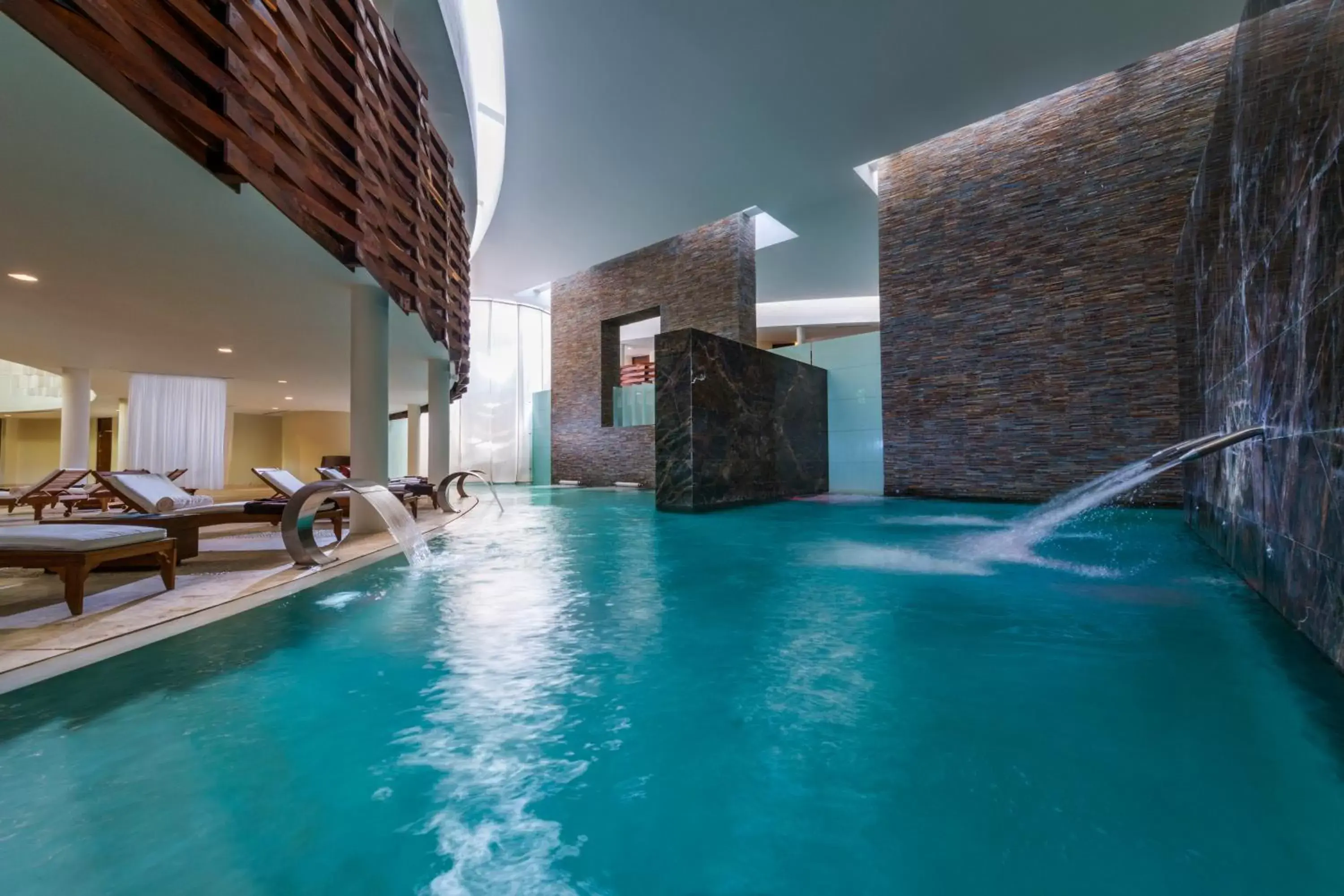 Public Bath, Swimming Pool in Grand Velas Riviera Maya - All Inclusive