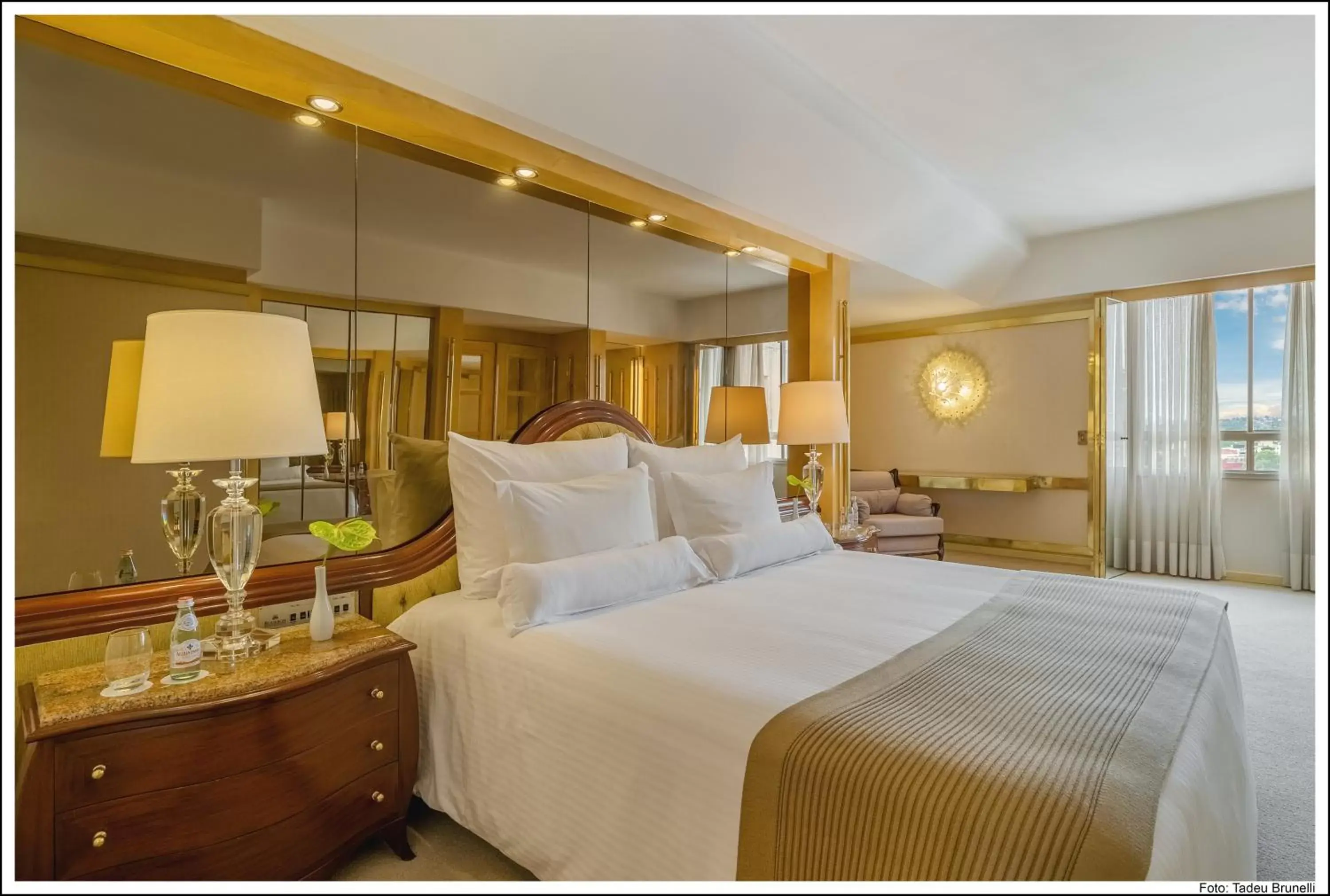 Bedroom, Bed in Bourbon Curitiba Hotel & Suítes