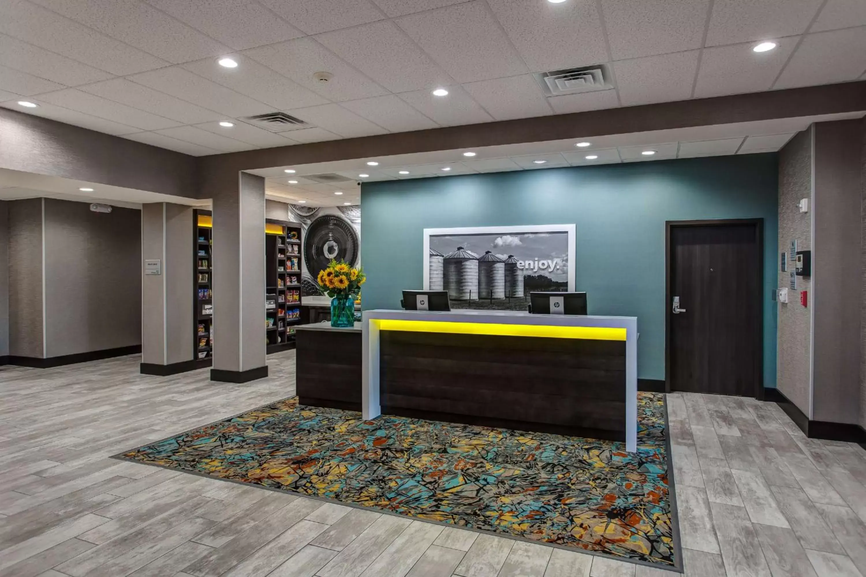 Lobby or reception, Lobby/Reception in Hampton Inn & Suites-Wichita/Airport, KS