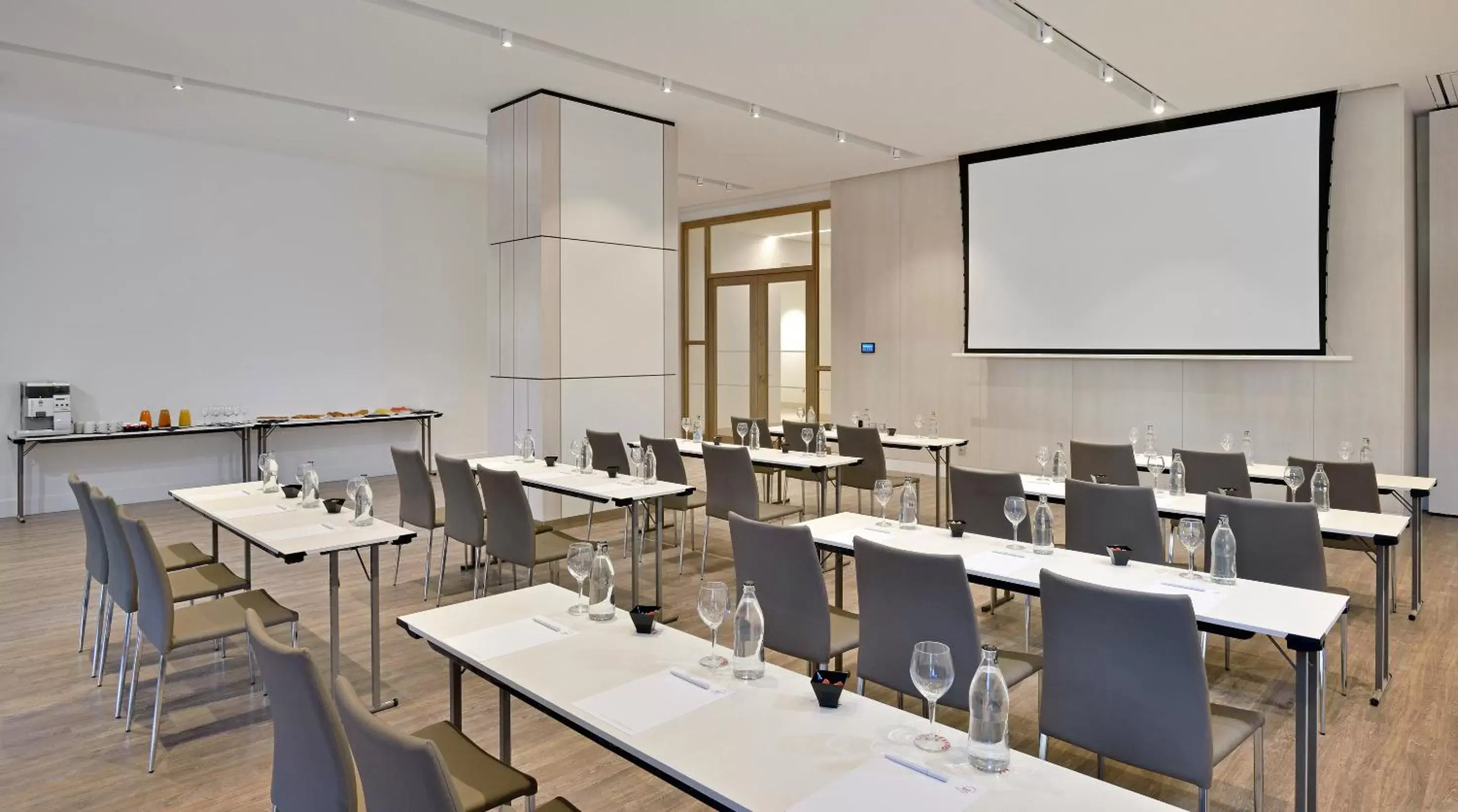 Meeting/conference room in Sol Torremolinos - Don Pablo