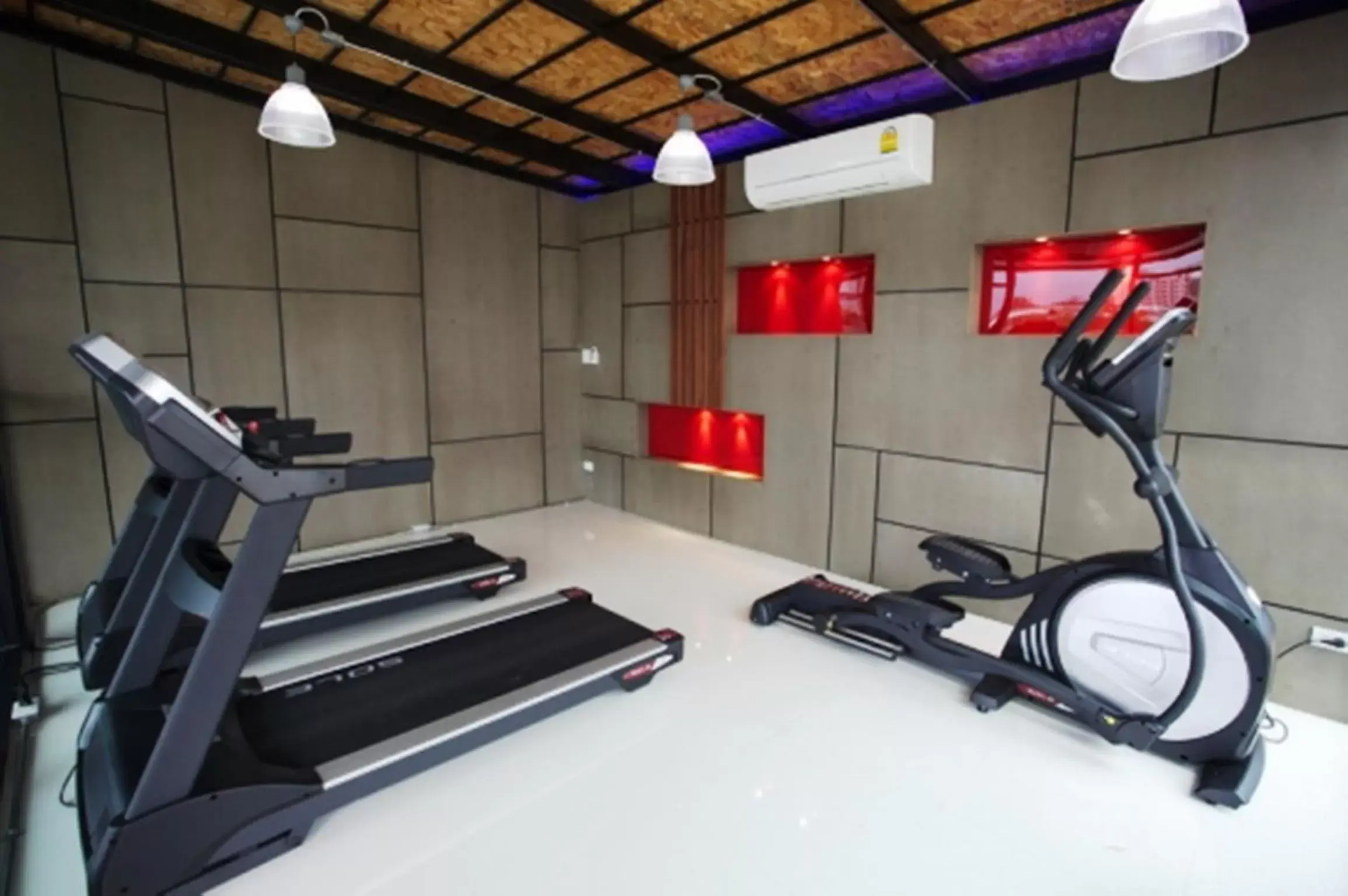 Fitness centre/facilities in Prajaktra Design Hotel Fitness centre/facilities in Prajaktra Design Hotel