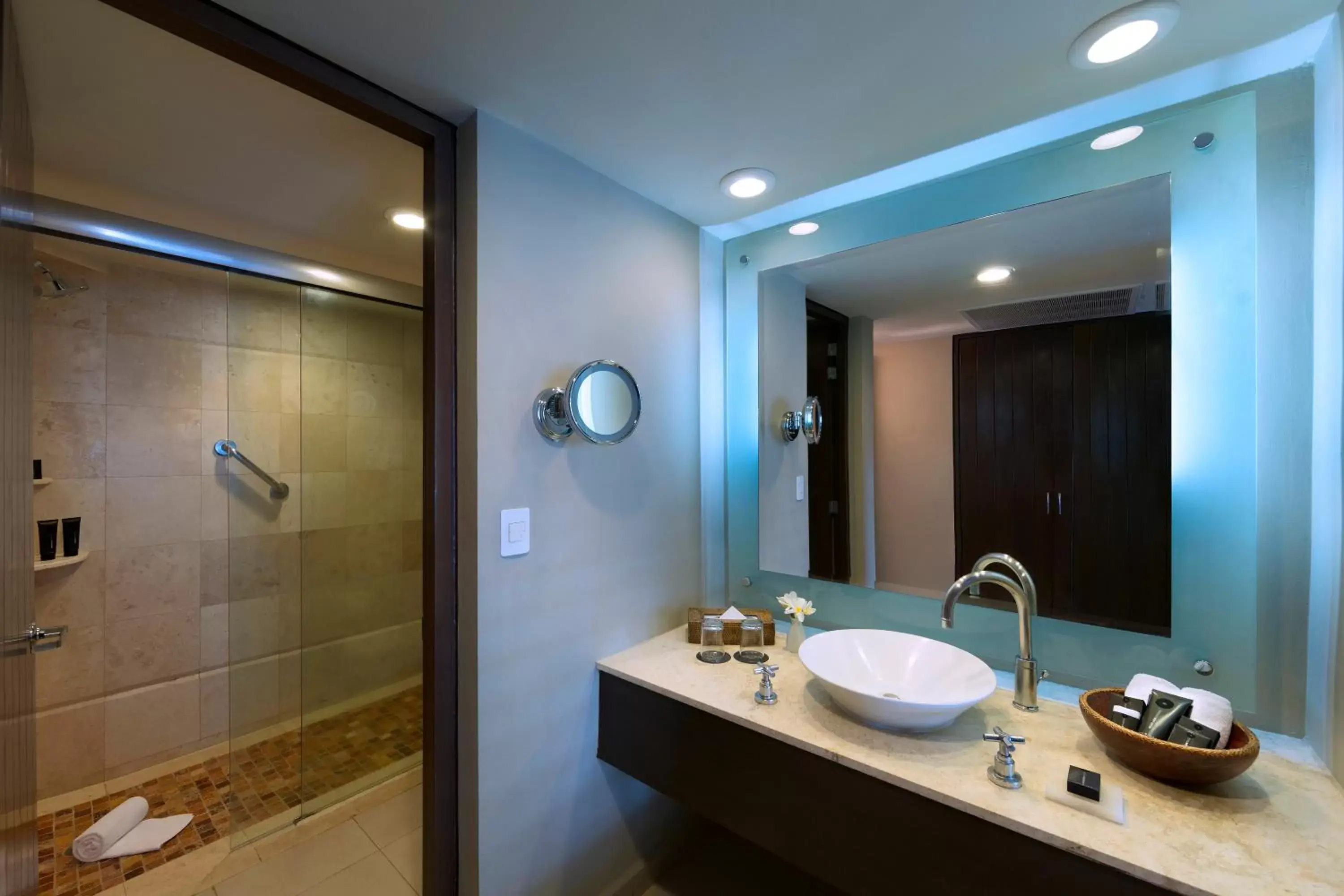 Bathroom in Hard Rock Hotel Vallarta All Inclusive