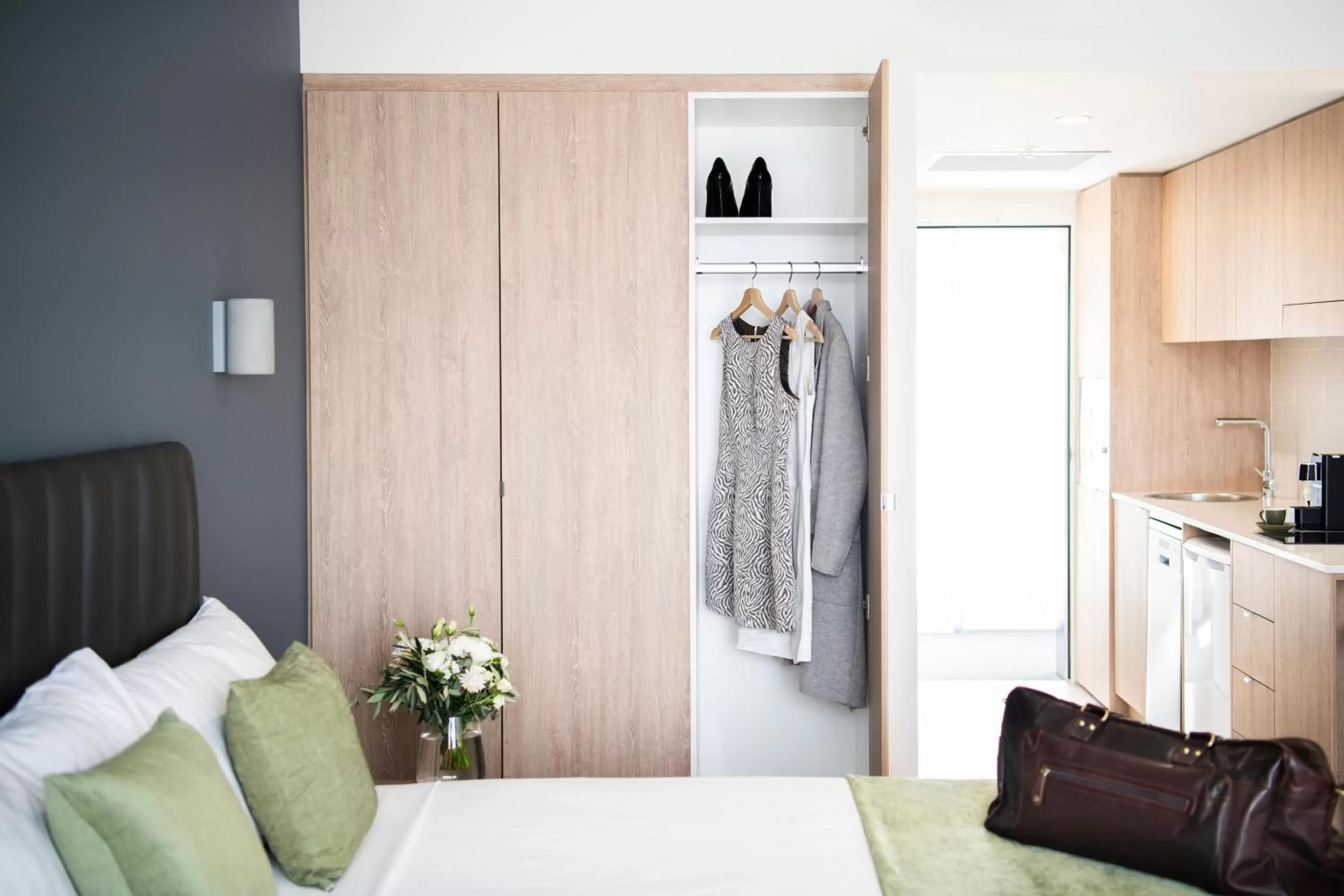 Bedroom, Bed in Abode Kingston