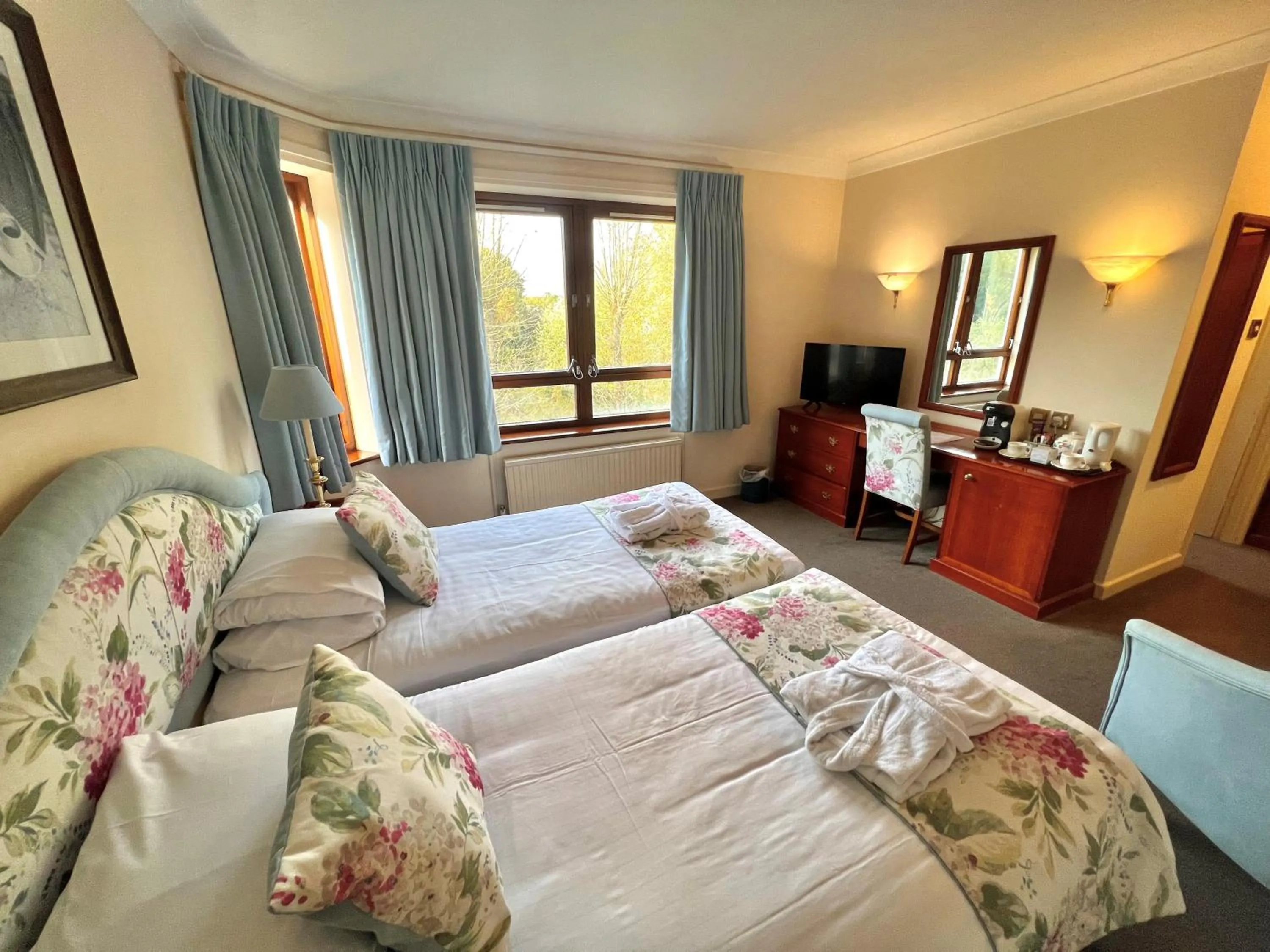 Bedroom, Bed in Passford House Hotel