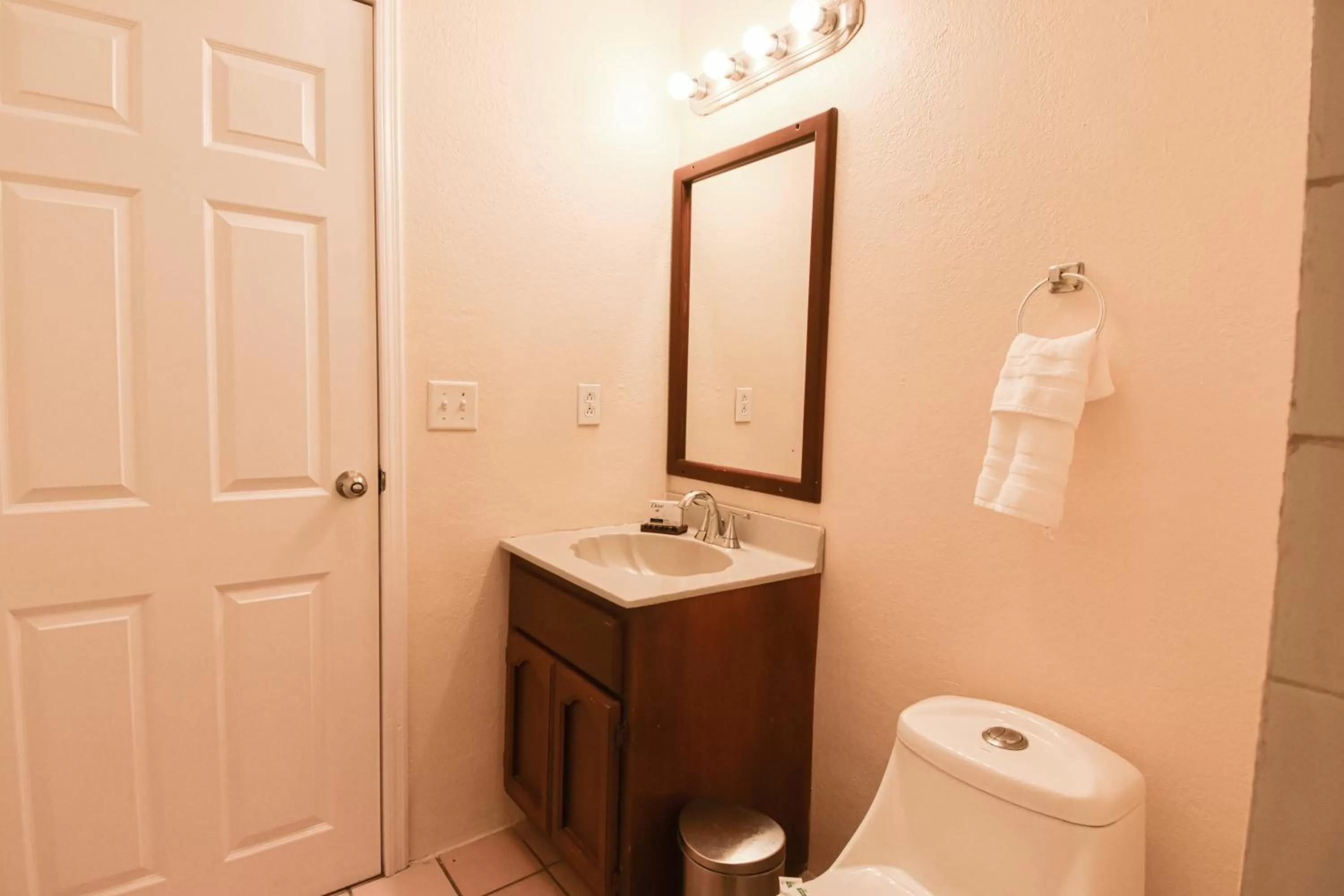 Bathroom in Quinta Pacifica Beachfront Villas