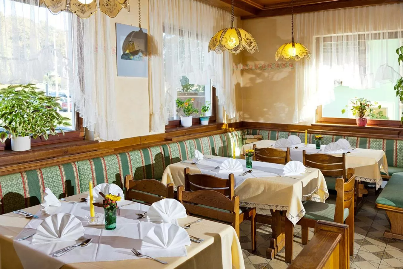 Restaurant/places to eat in Gasthof "zur Bahn"