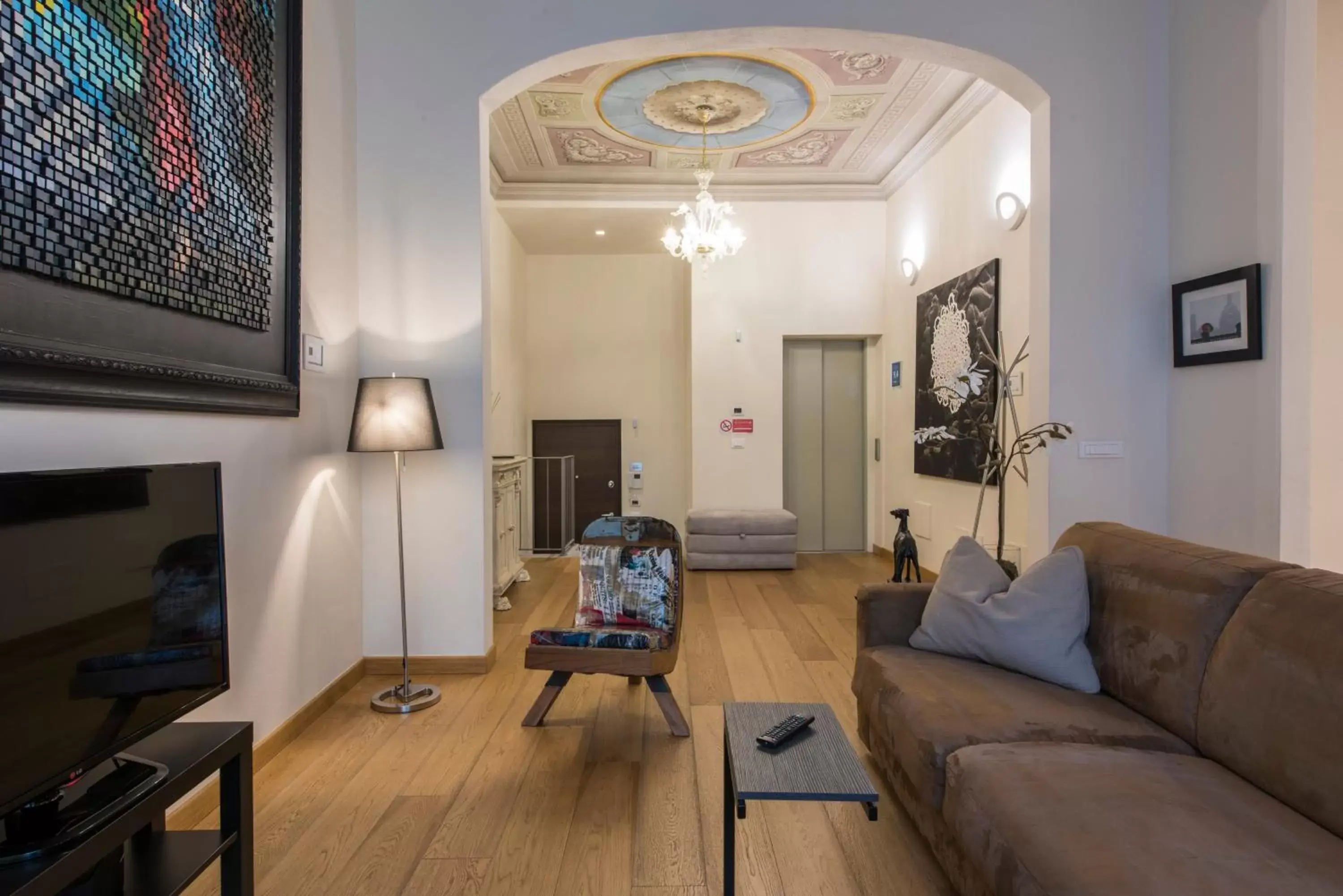 Living room, Seating Area in Florence Art Apartments