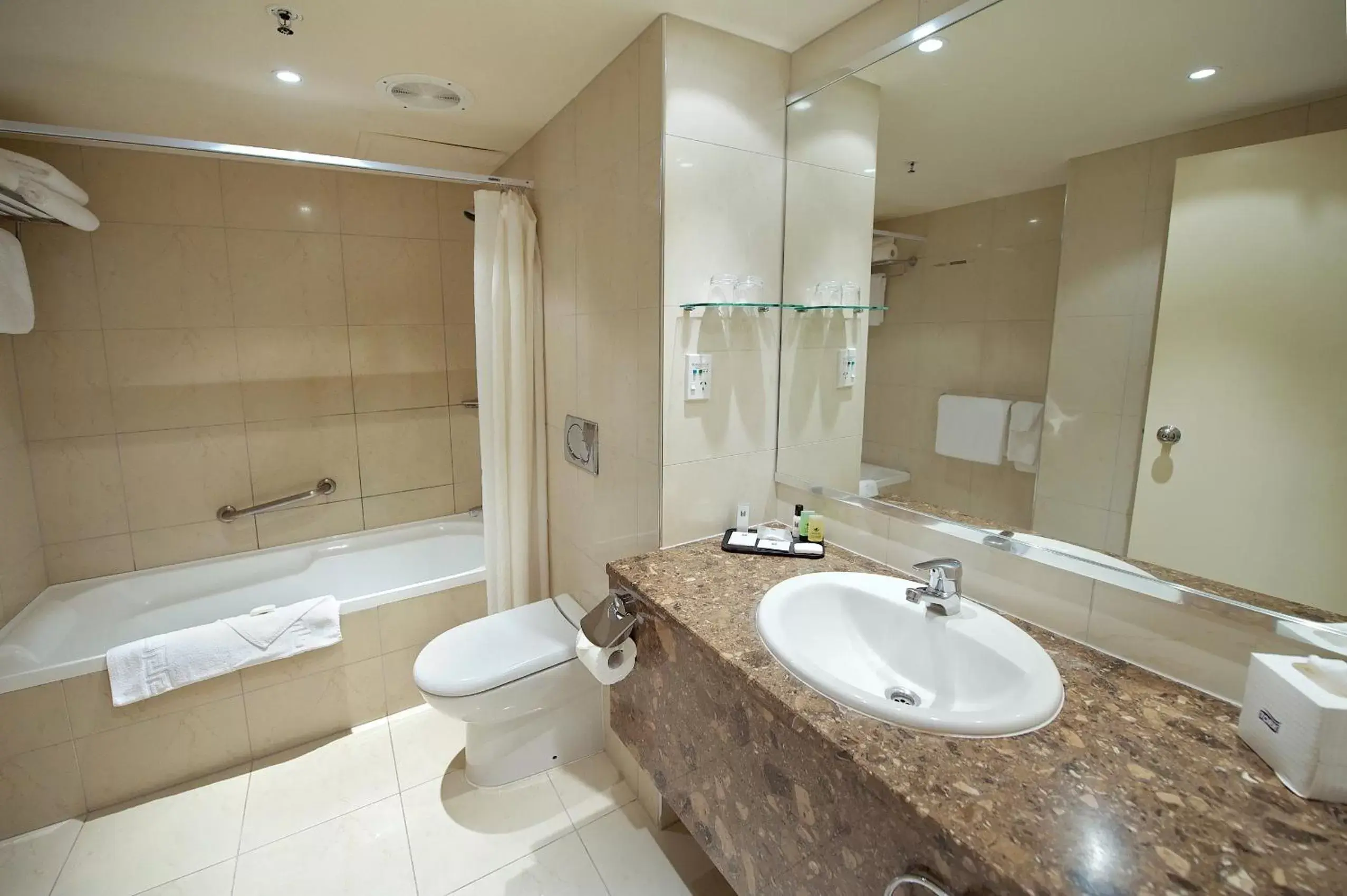Bathroom in Millennium Hotel Rotorua