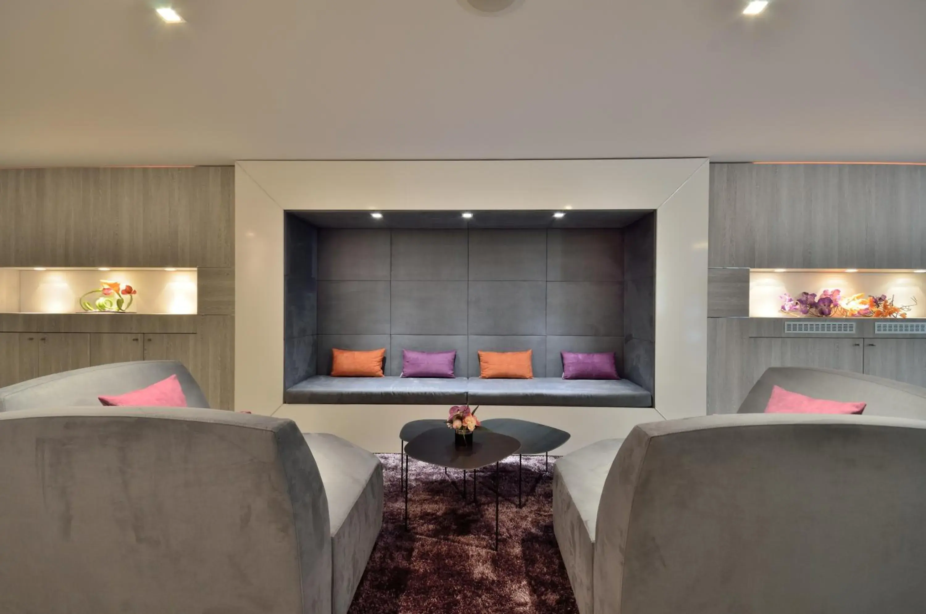 Lounge or bar in Cézanne Hôtel Lounge or bar in Cézanne Hôtel