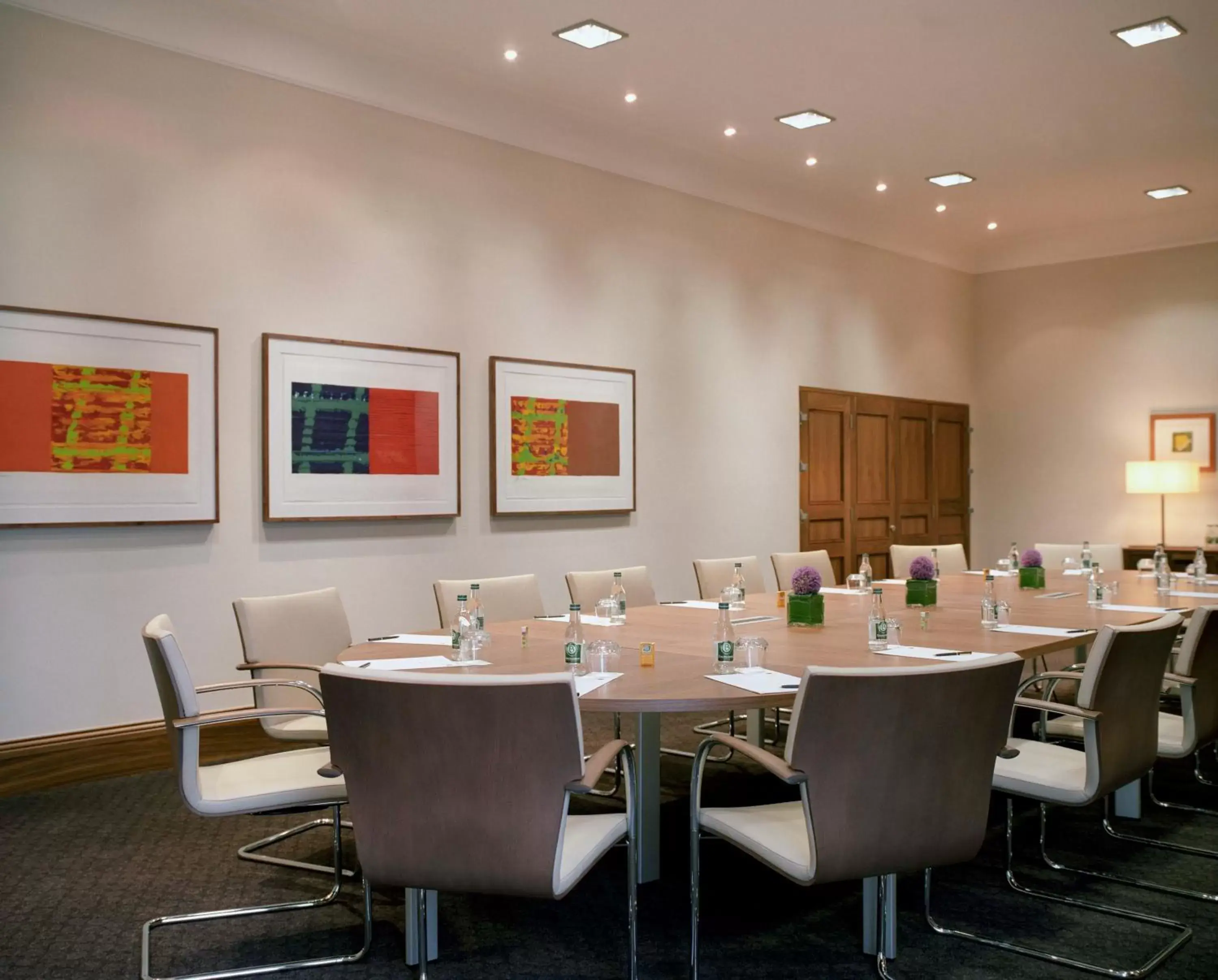 Business facilities in Herbert Park Hotel and Park Residence