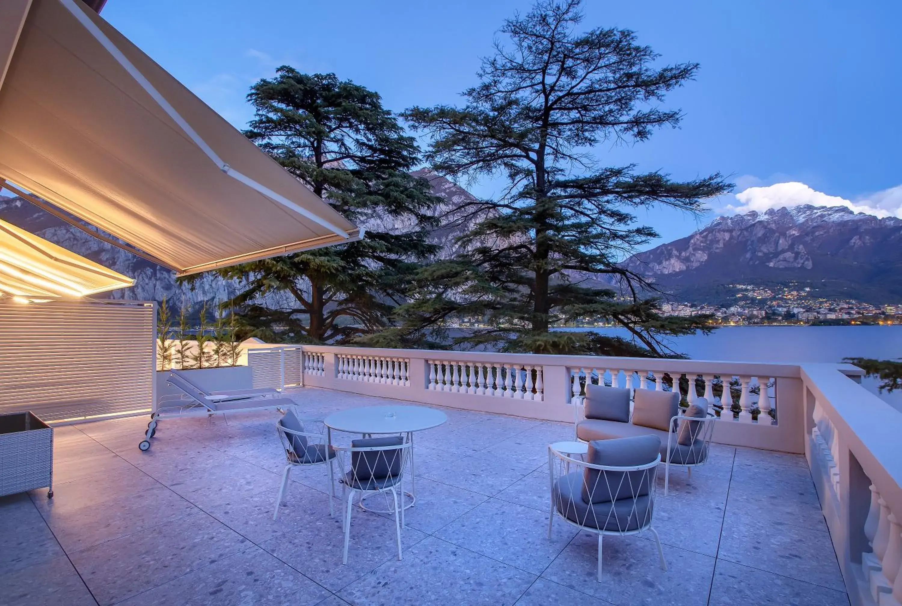 Balcony/Terrace, Swimming Pool in Hotel Villa Giulia