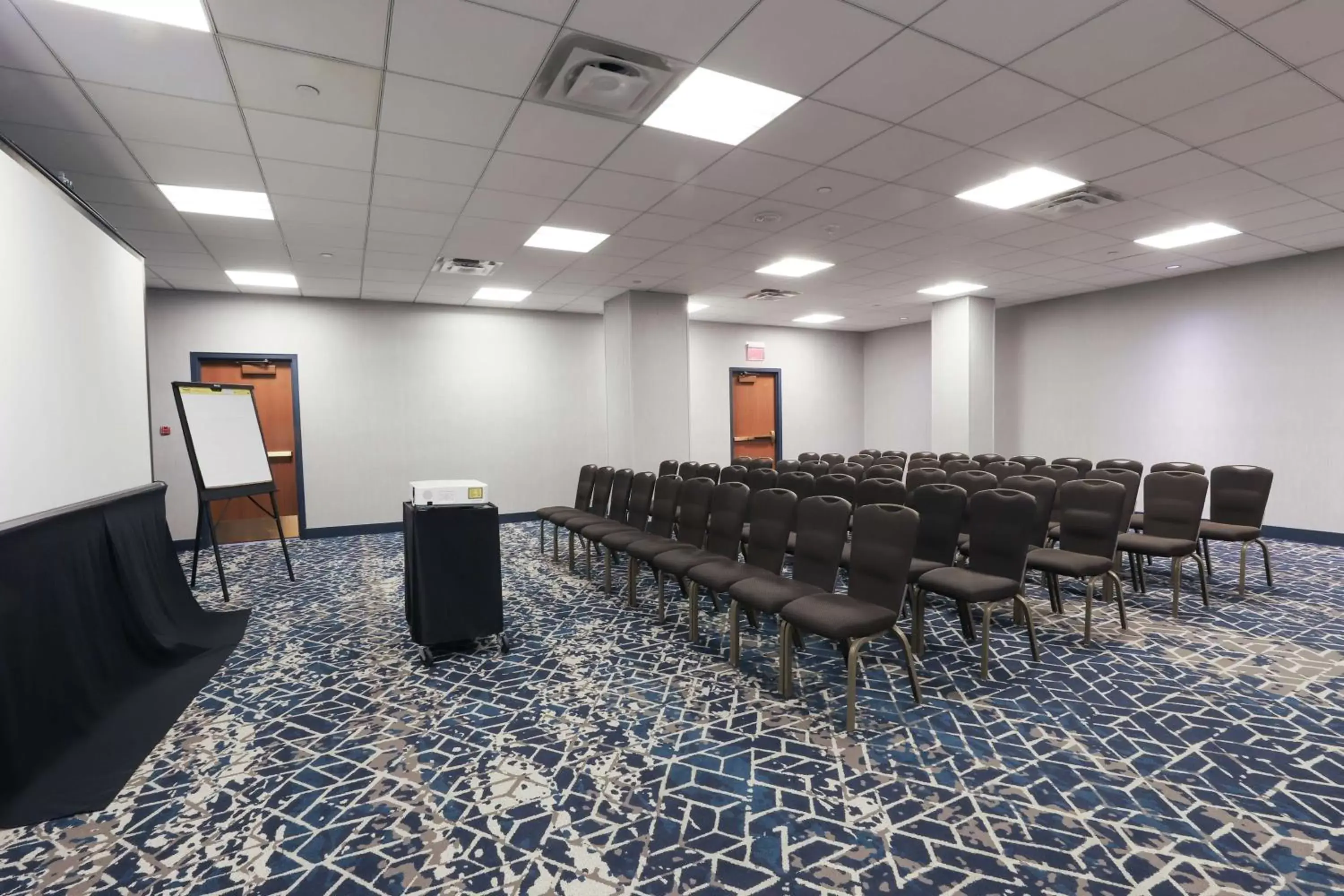 Meeting/conference room in Radisson Plaza Hotel at Kalamazoo Center