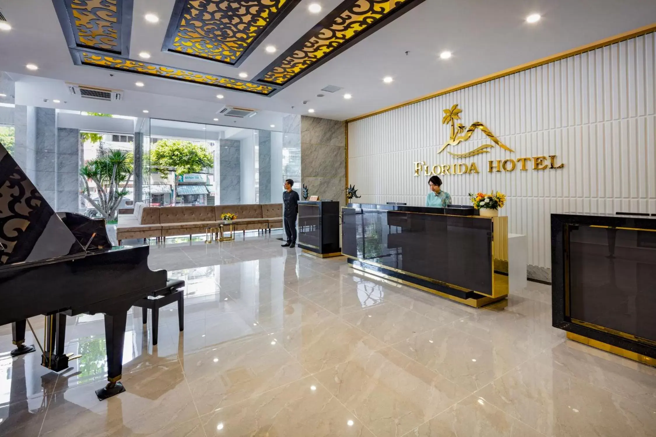 Communal lounge/ TV room, Lobby/Reception in Florida Nha Trang Hotel