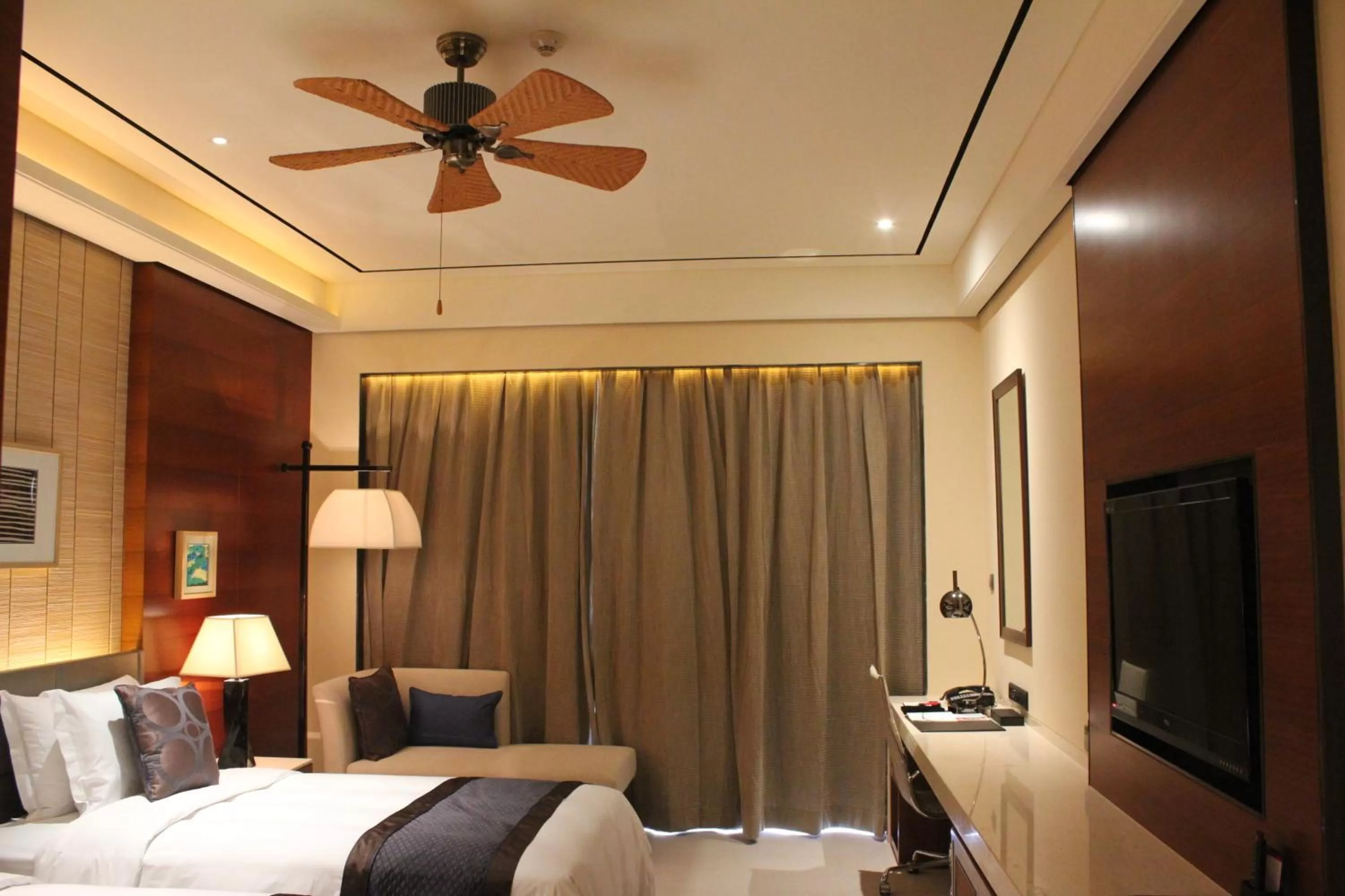 Bedroom, Bed in Crowne Plaza Sanya City Center by IHG