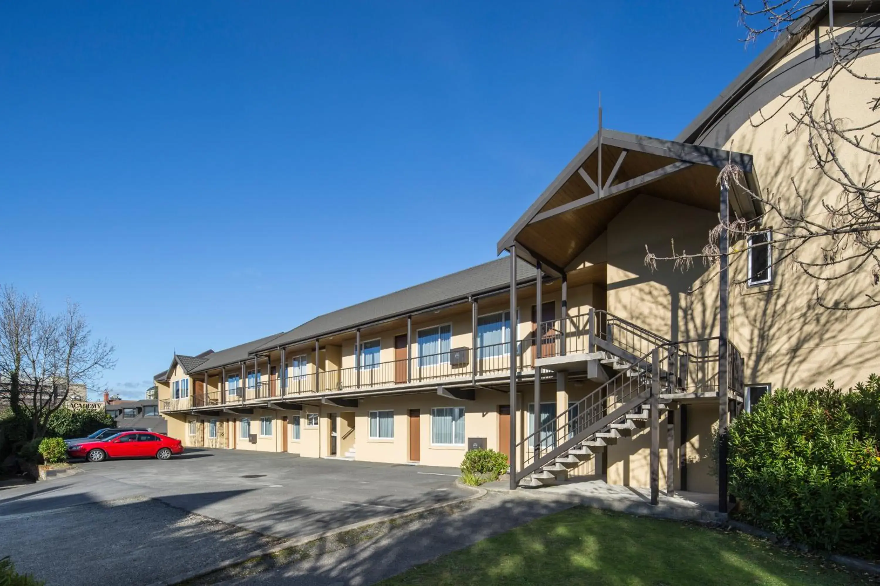 Property Building in Dunedin Motel and Villas